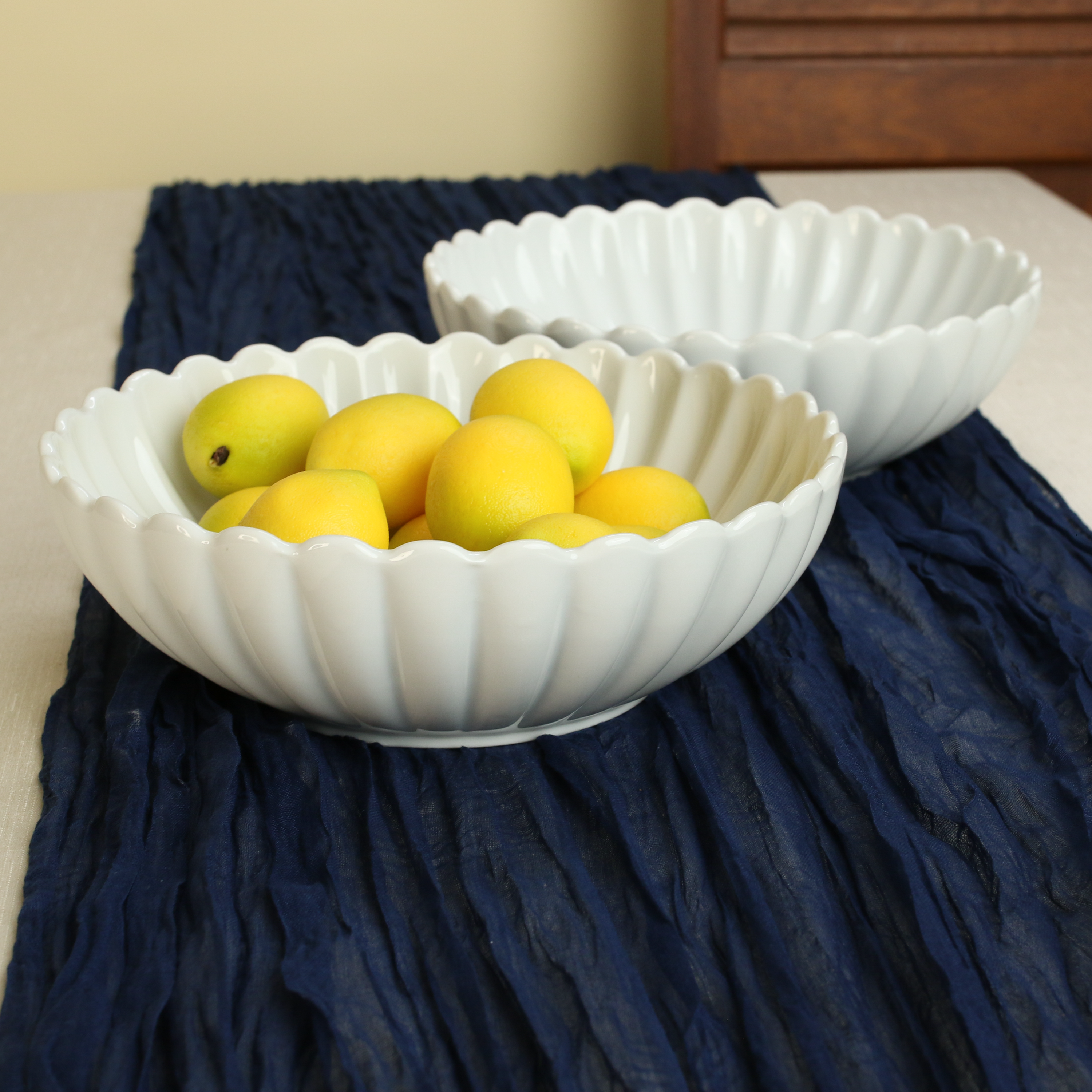 Petal Set of 2 Serving Bowls