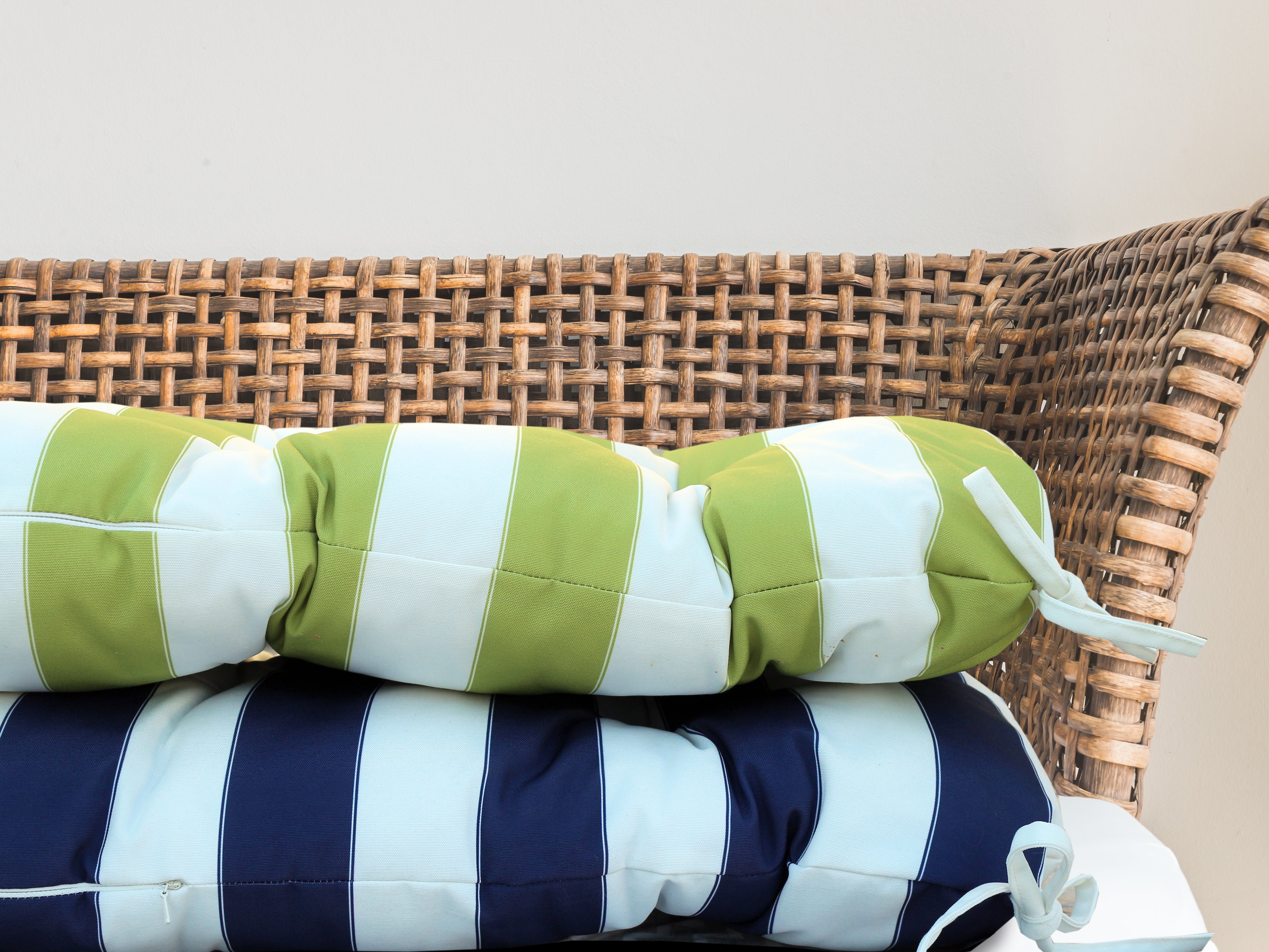 47" Tufted Outdoor Bench Cushion