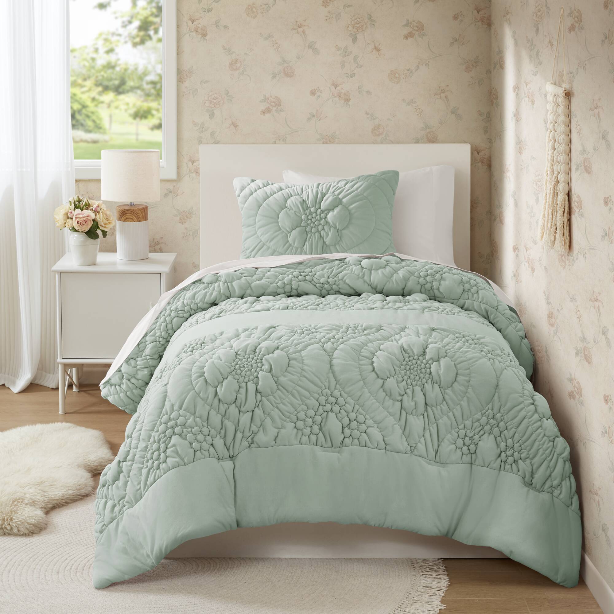 3-Piece Romantic Floral Comforter Set