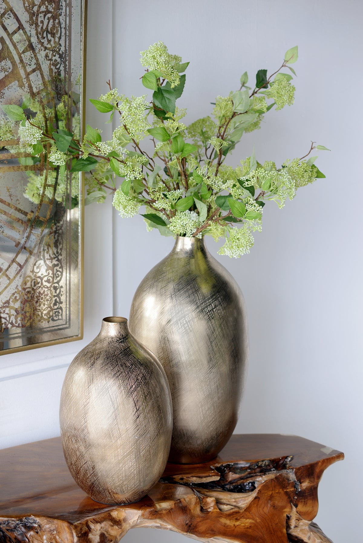 13.5" Aluminum Vase