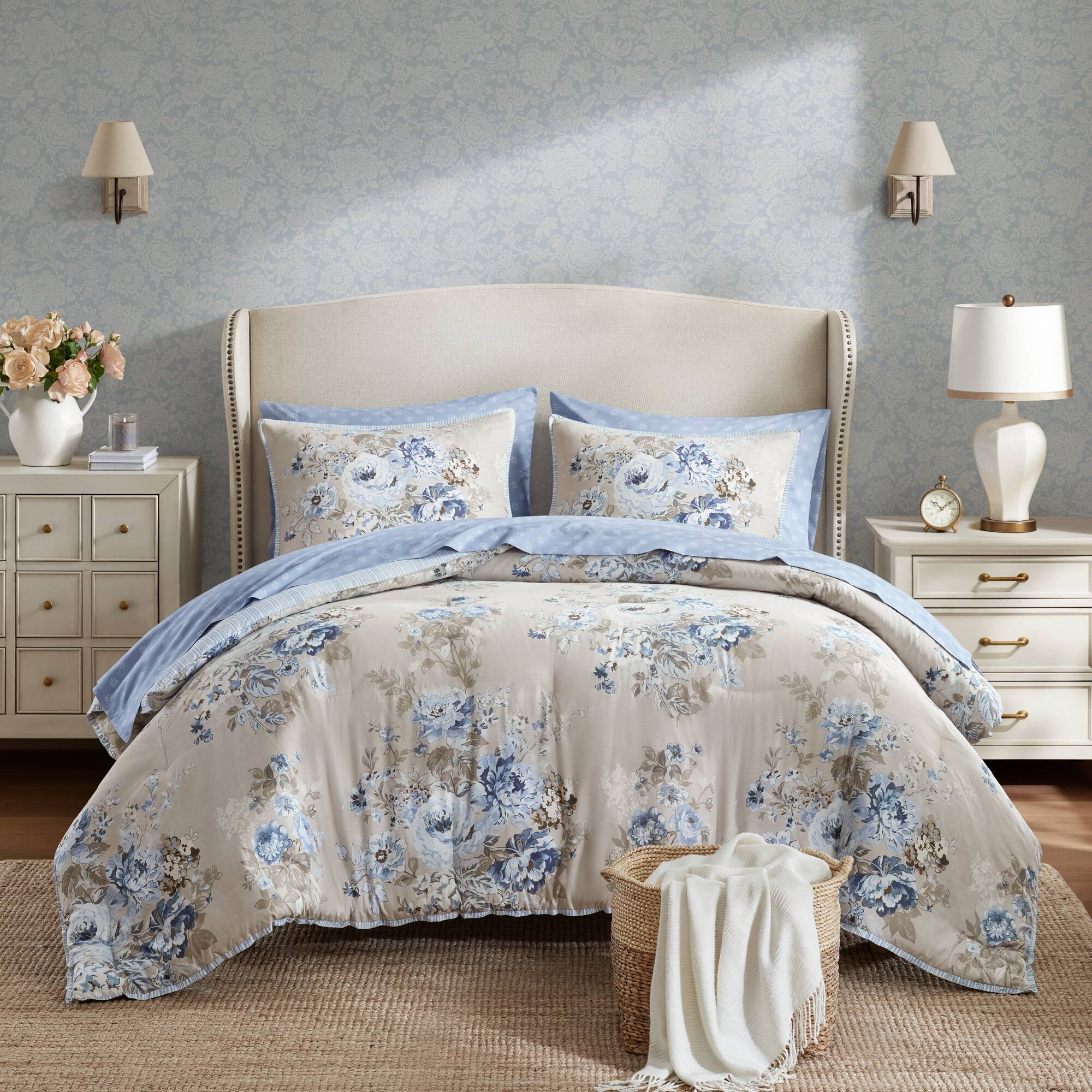 5 Piece Vintage-Inspired Reversible Floral Comforter Set