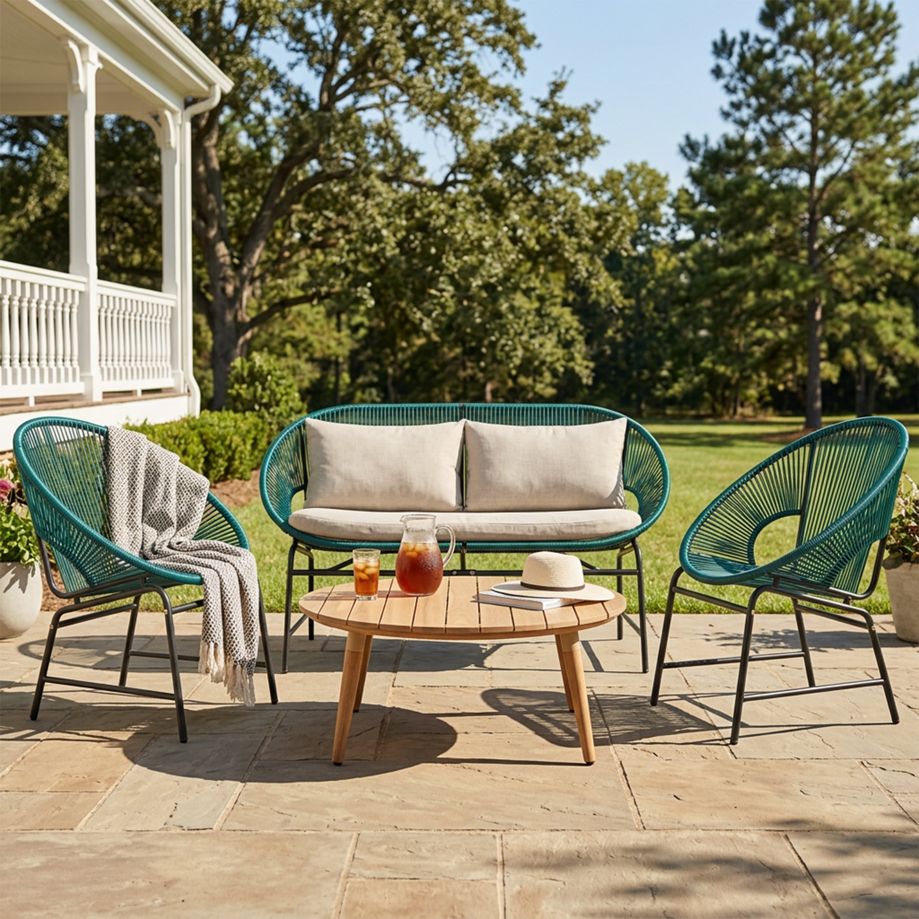 Nusa Outdoor Patio 4-PCS Wicker Chat Set