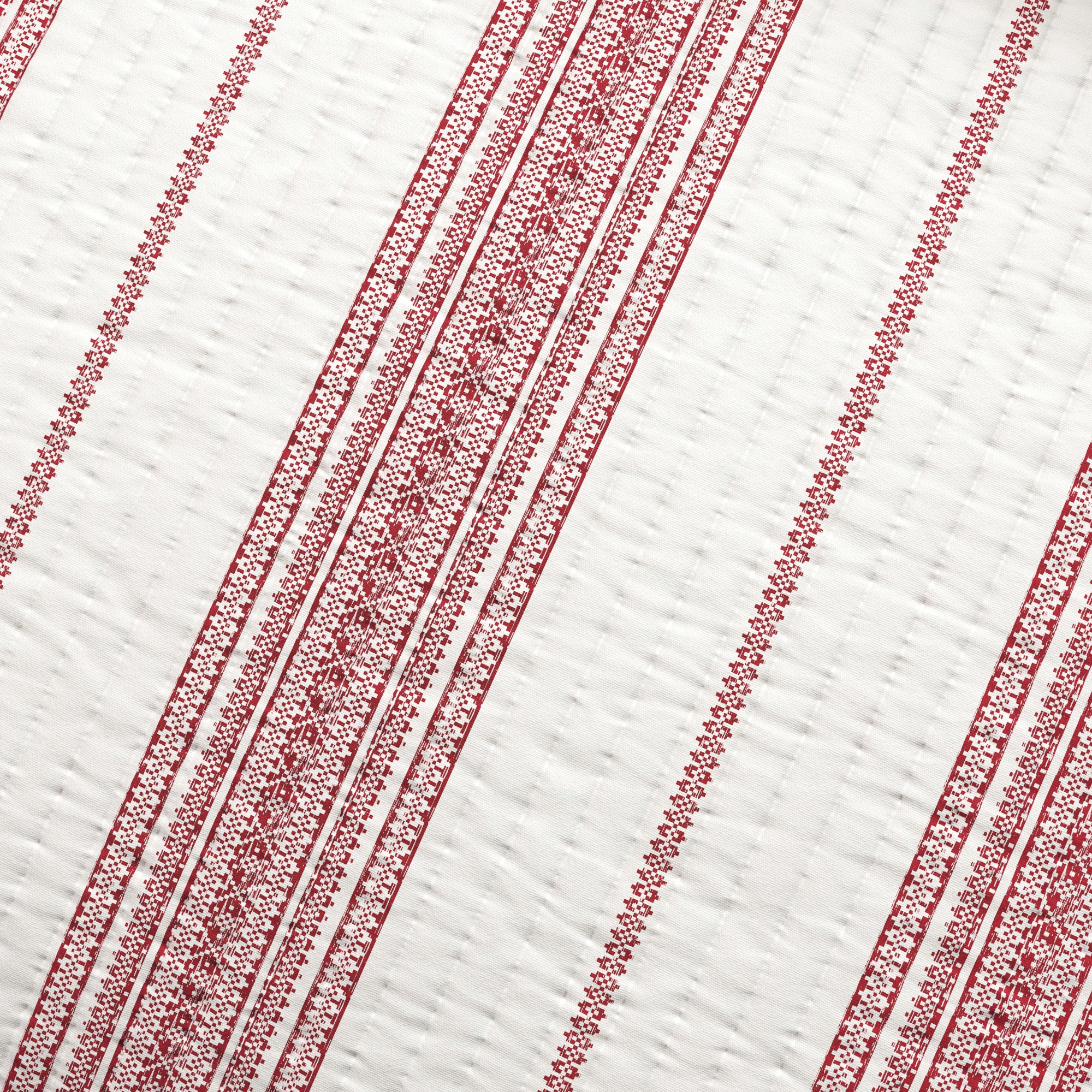 Striped Farmhouse Reversible Quilt Set with Shams