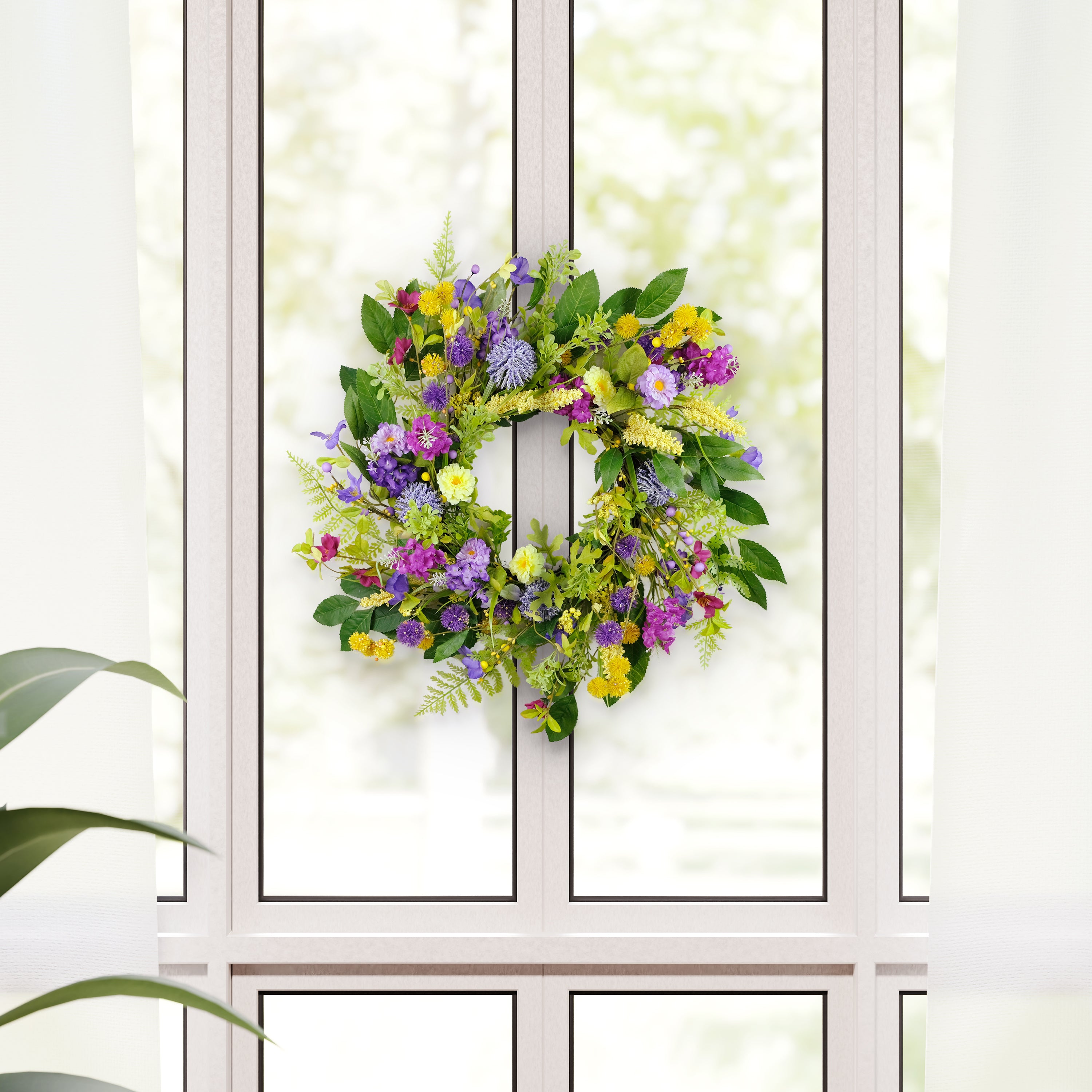 24" Artificial Echinops & Chrysanthethemum Floral Spring Wreath