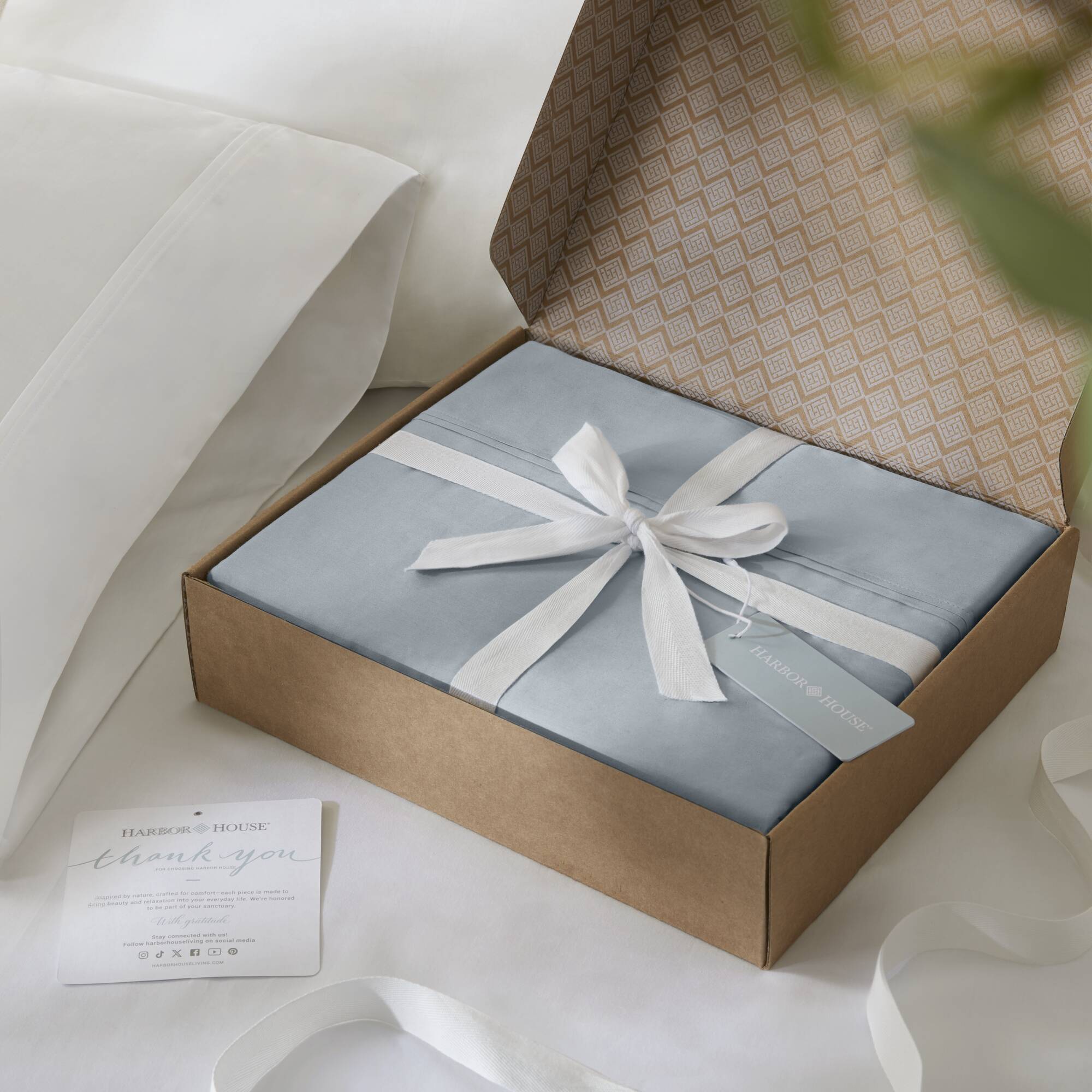 100% Egyptian Cotton Sateen Sheet Set