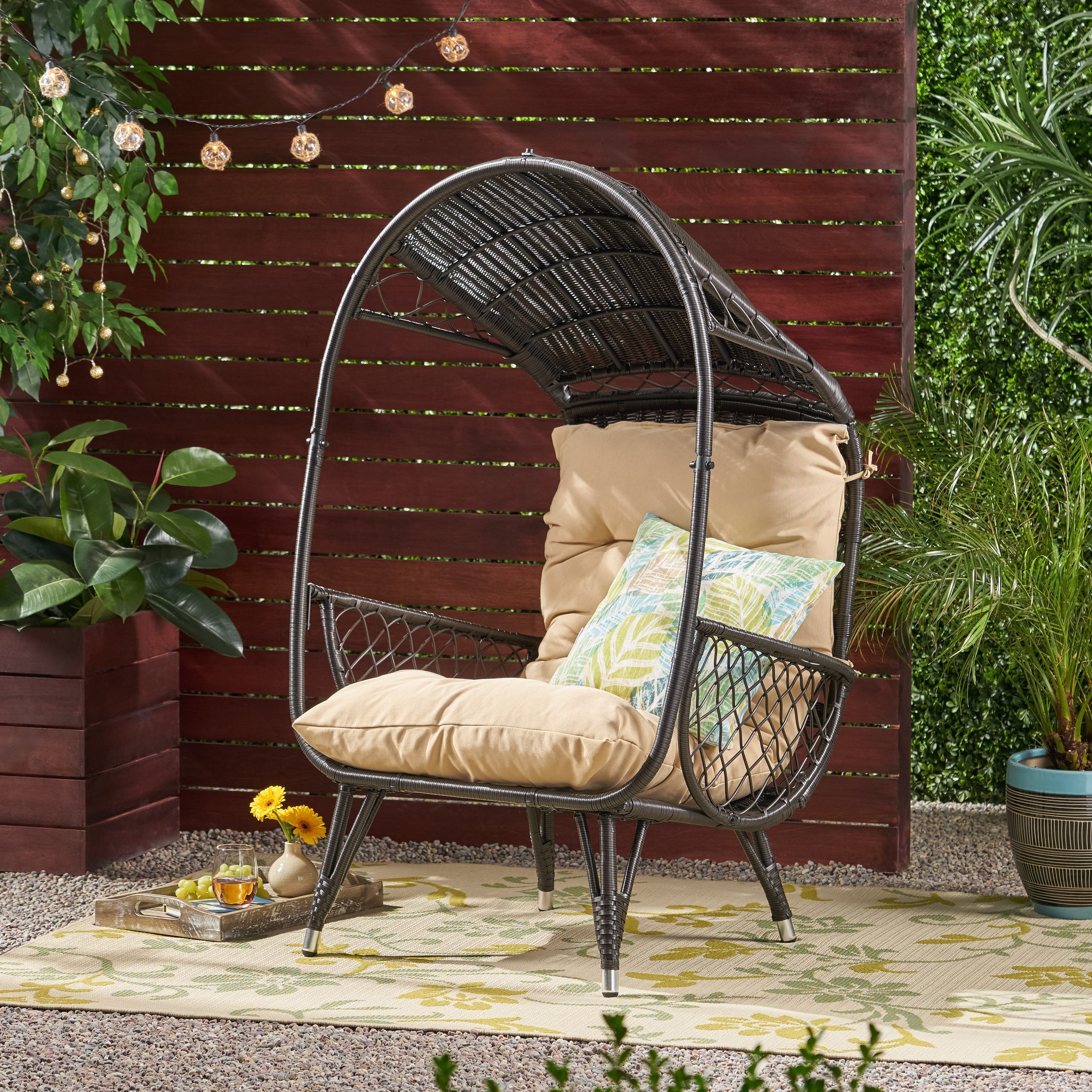 Doris Outdoor Wicker Standing Basket Chair