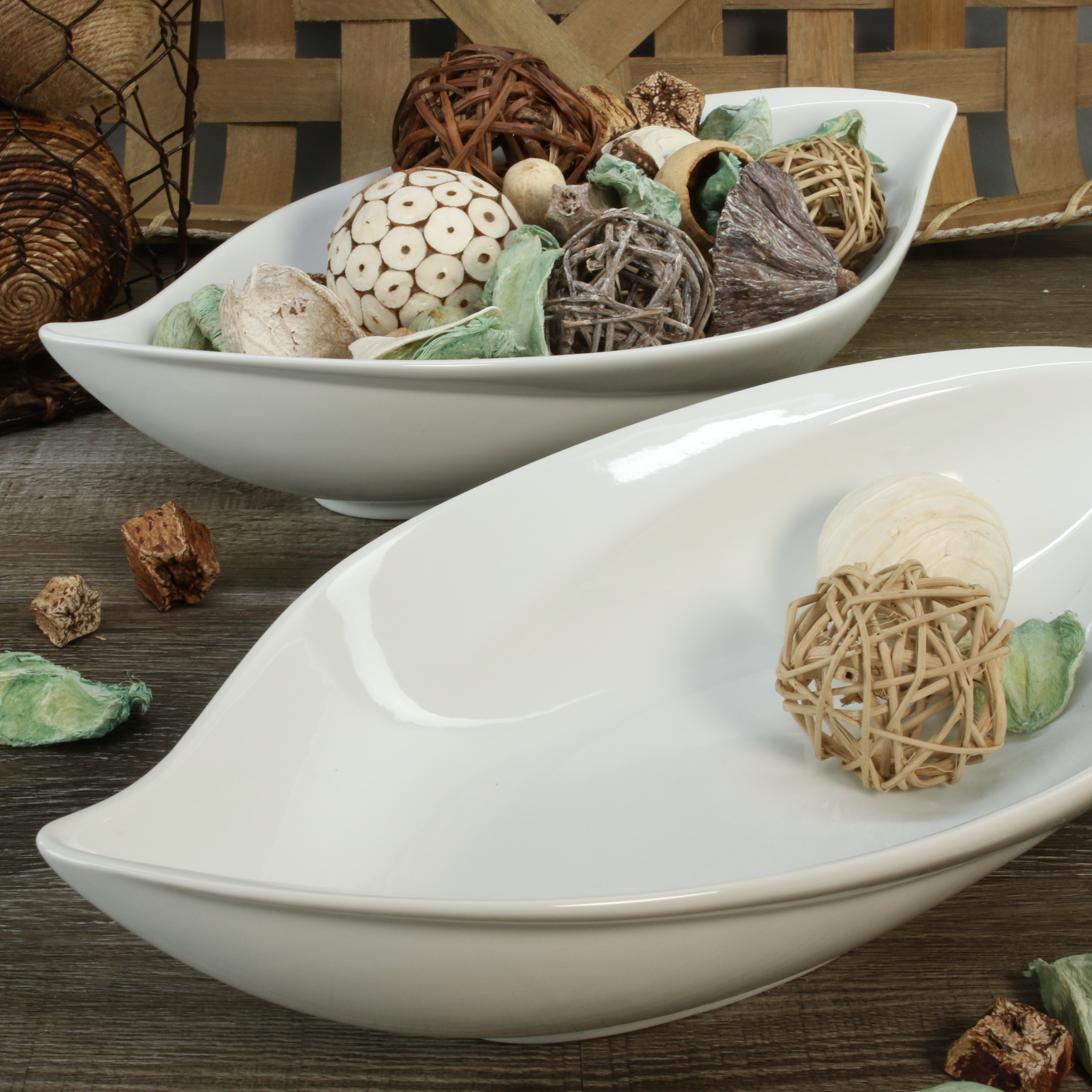 16" Leaf Bowls, Set of 2