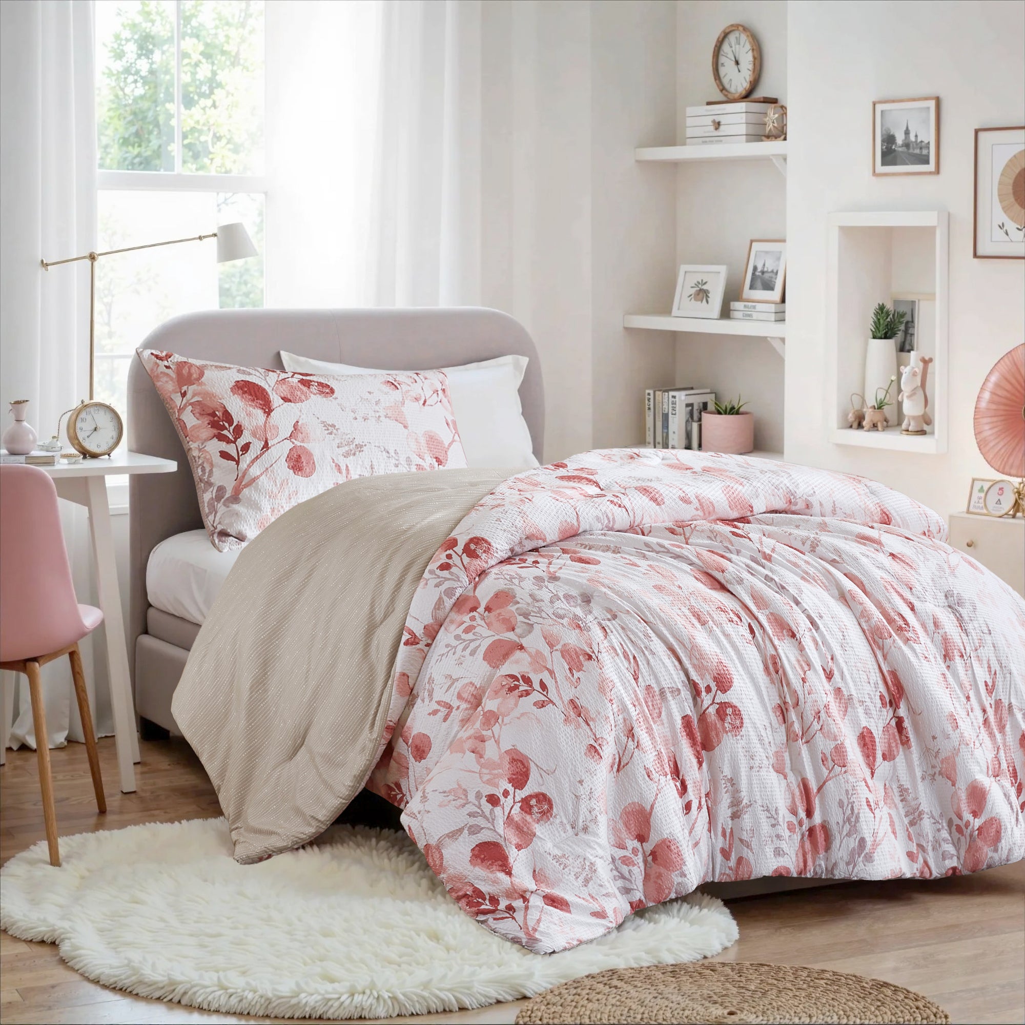 3-Piece Reversible Floral Botanical Seersucker Comforter Set