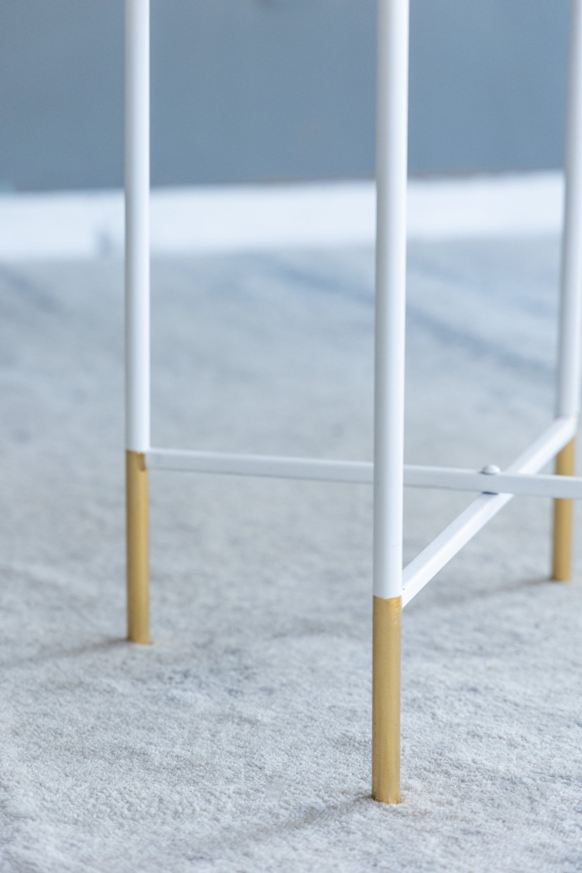 Set of 2 Mirrored Top Side Tables - Gold and White