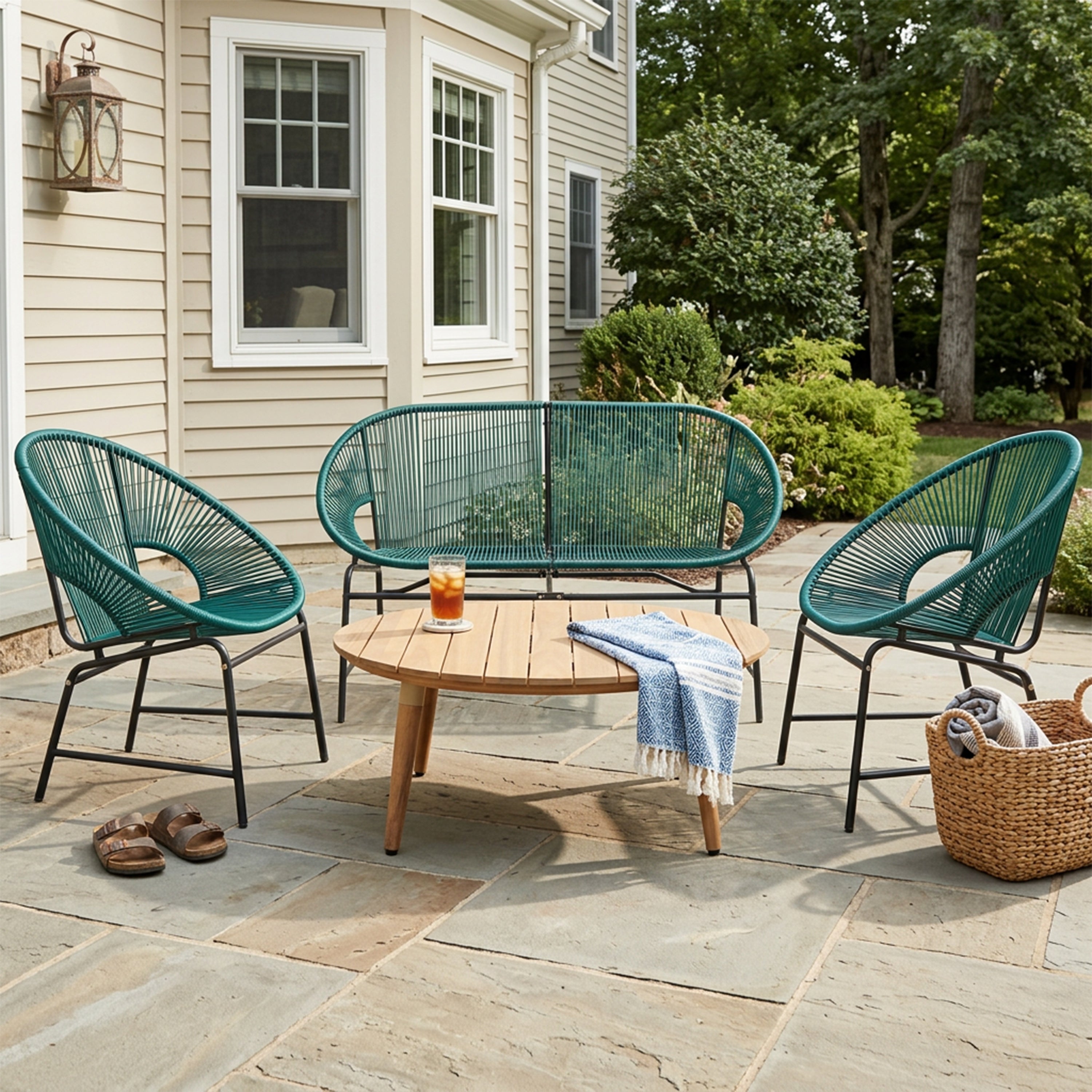 Nusa Outdoor Patio 4-PCS Wicker Chat Set
