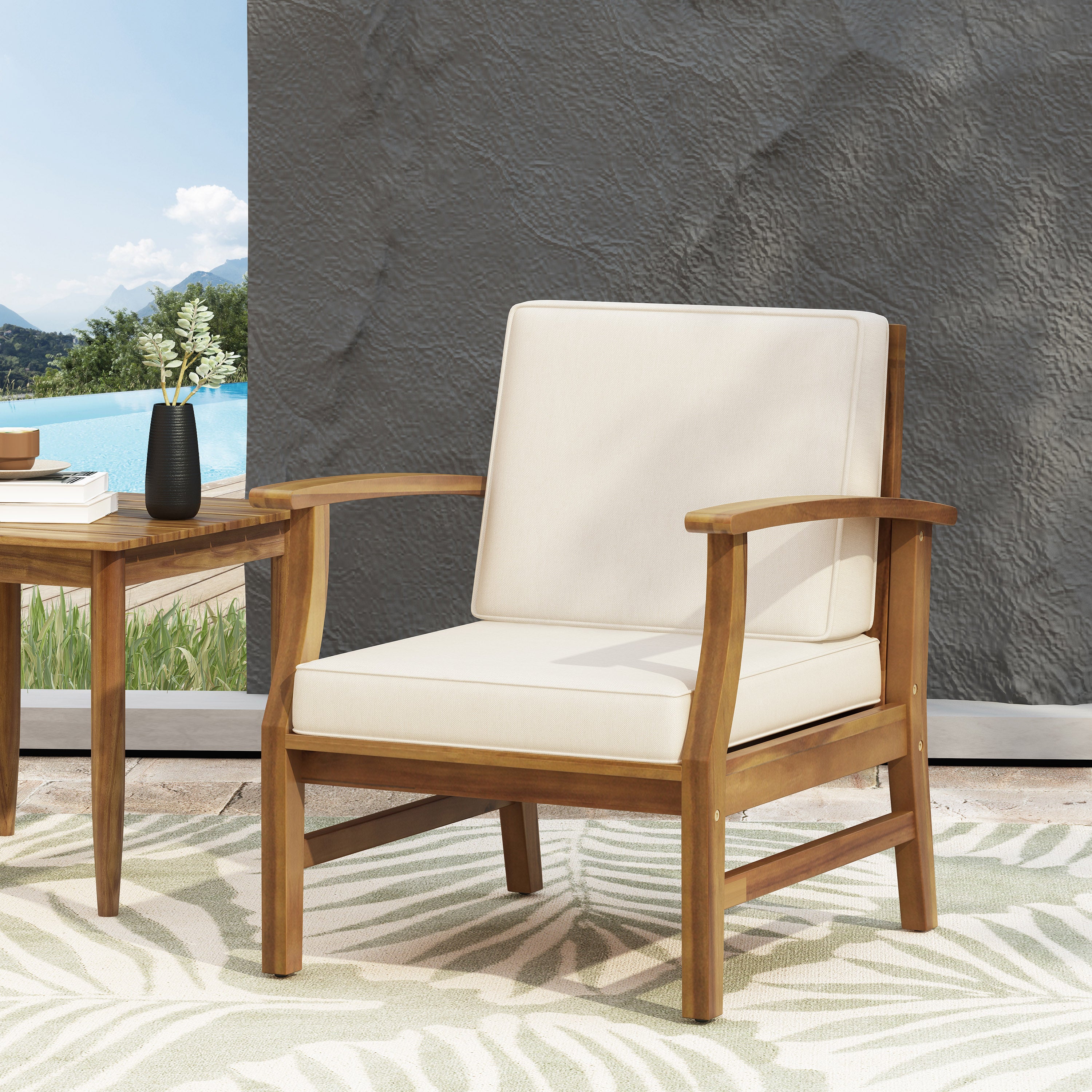 Perla Outdoor Club Chair