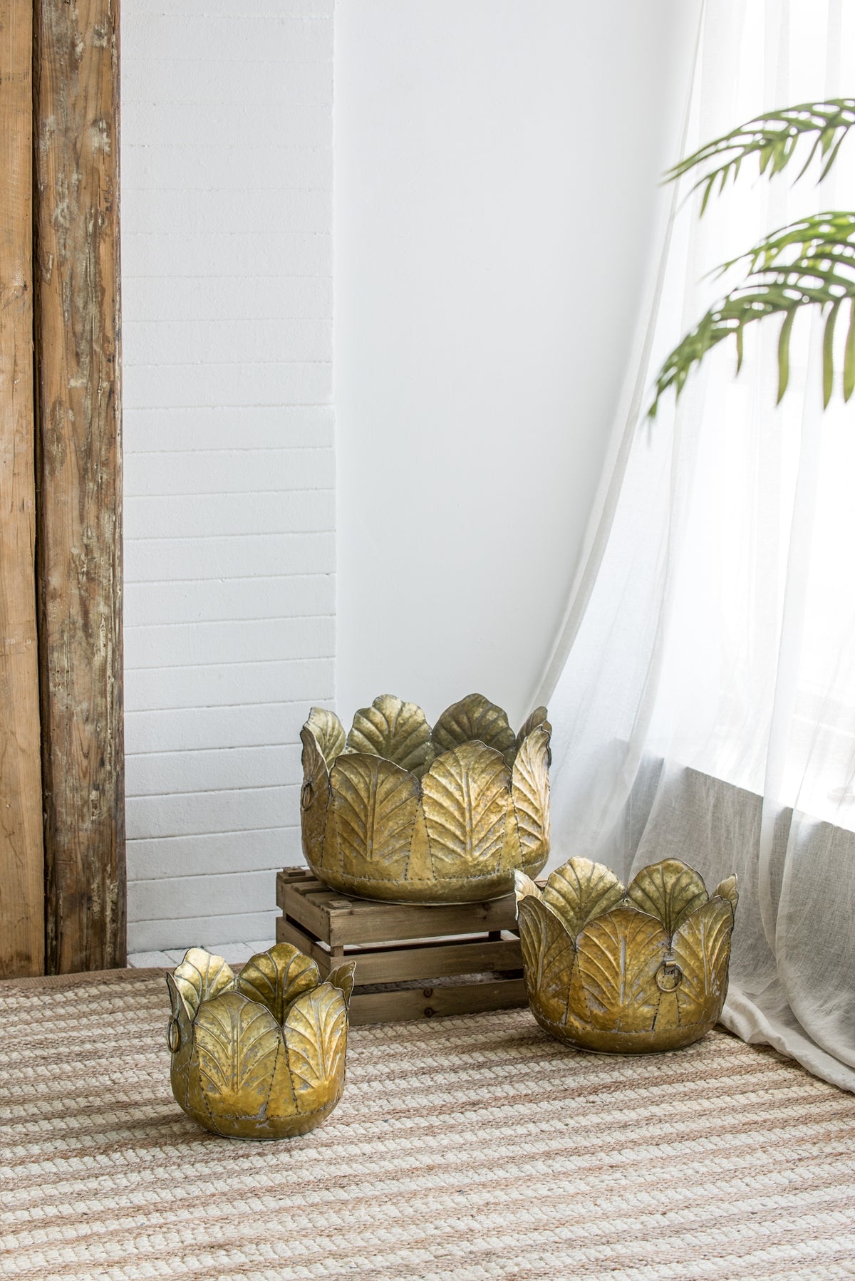 Set of 3 Distressed Metal Planters