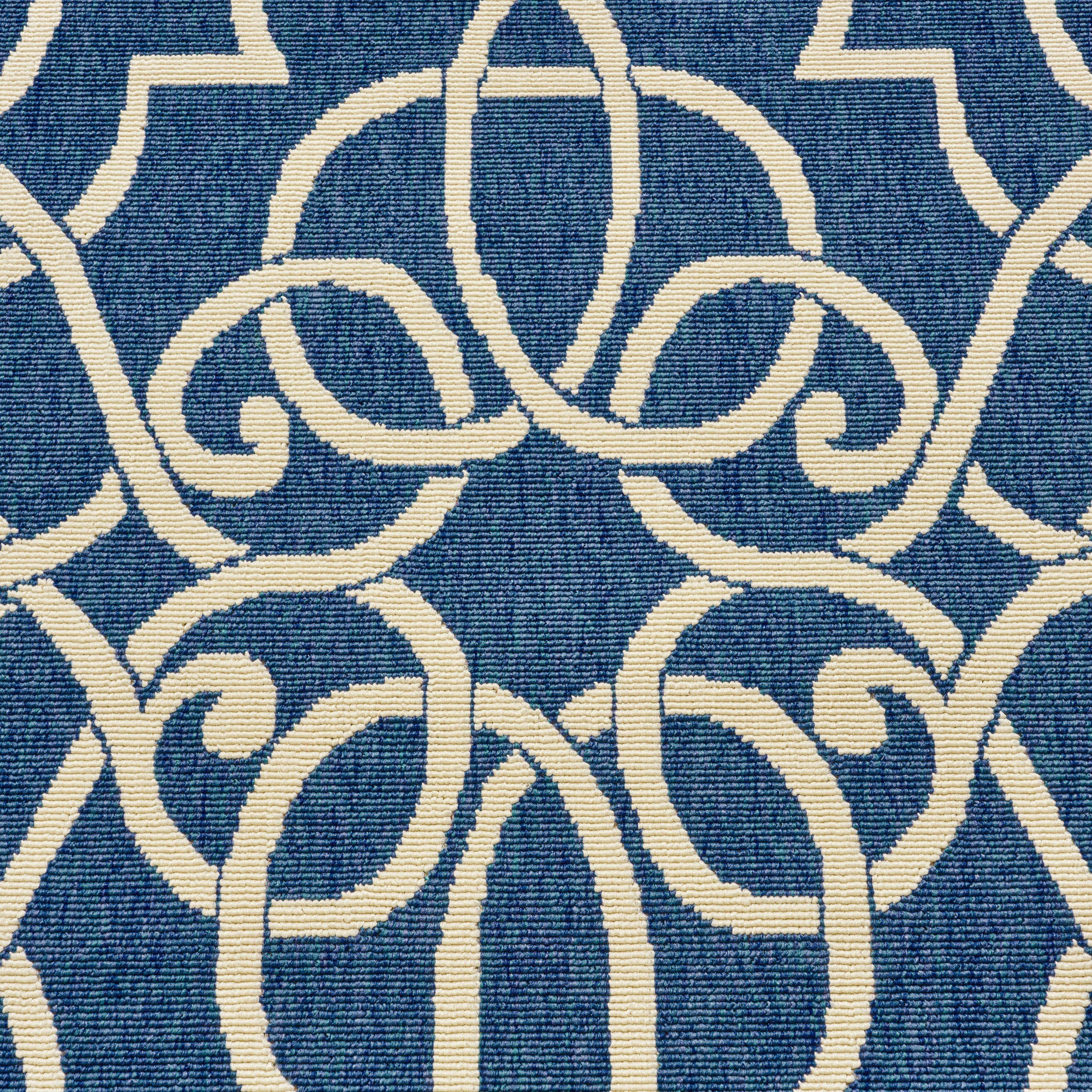 90"x63" Outdoor Rug with Rectangular Shape and Trellis Design