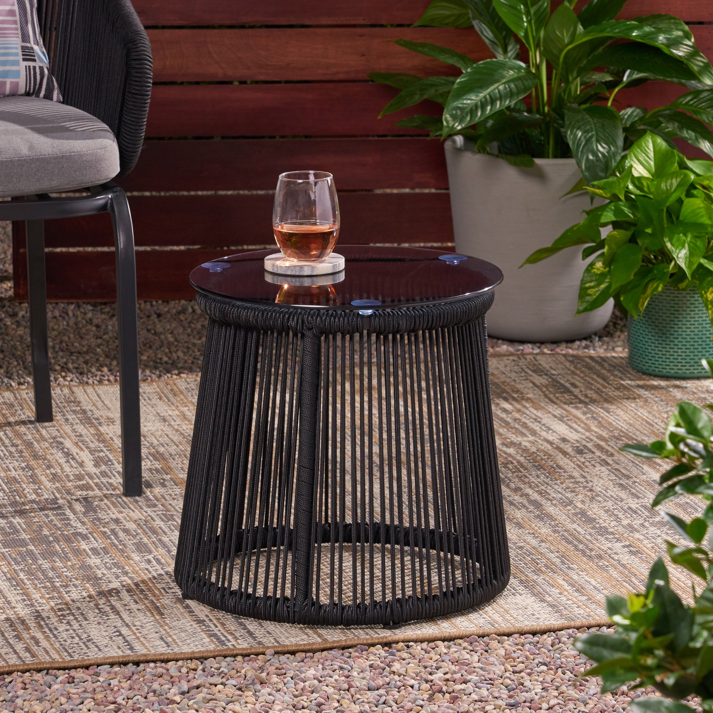 Outdoor End Table with Drum-Shaped Base and Tempered Glass Top