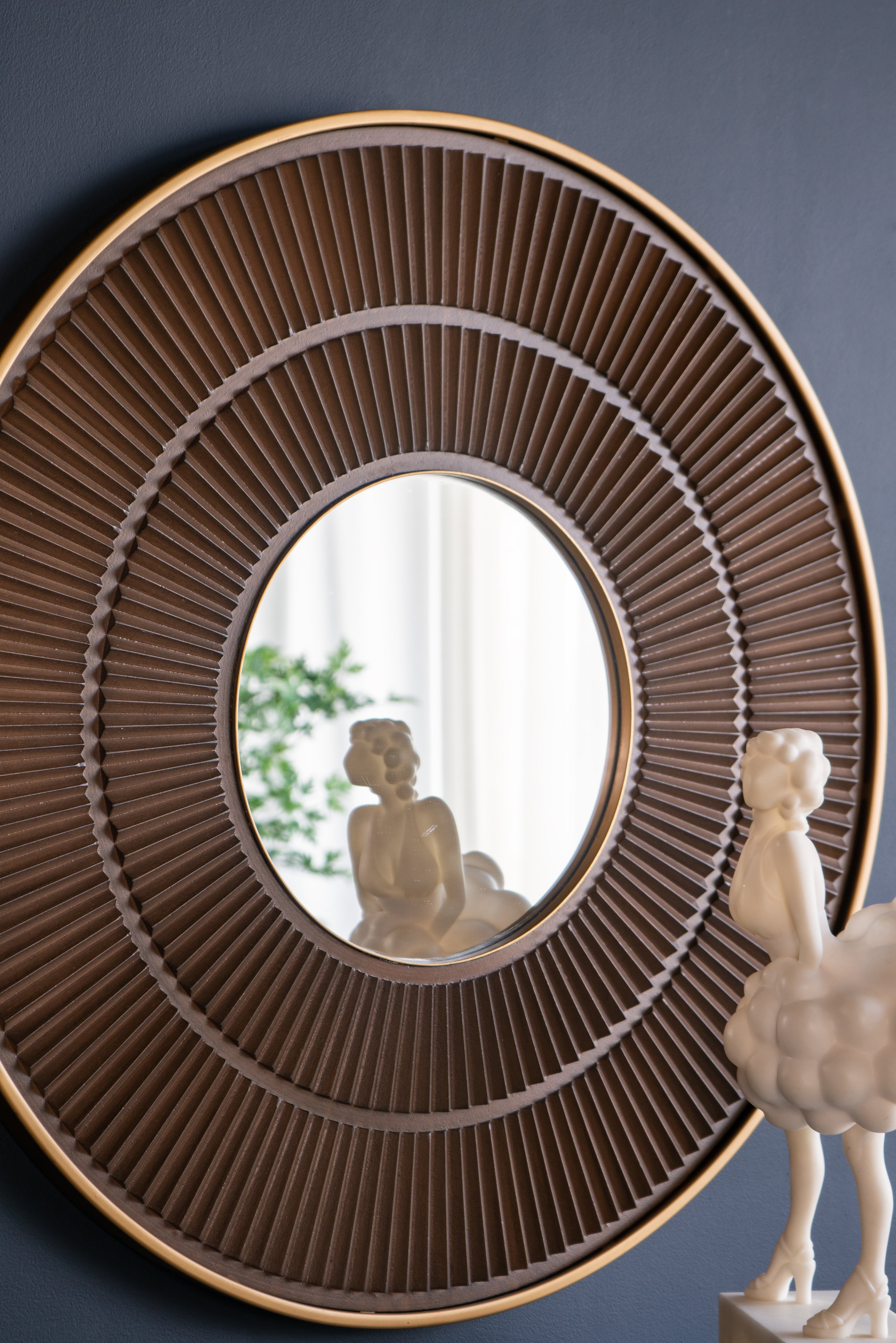 Round Wall Mirror with Pleated Design and Iron Frame