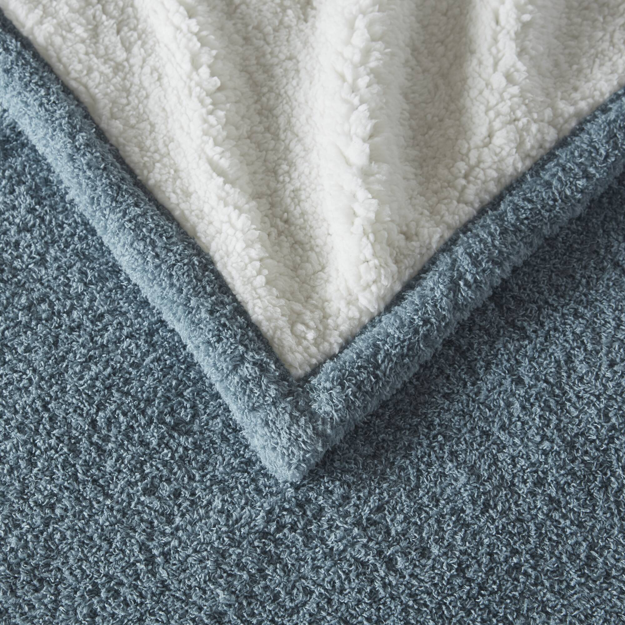 50"x60" Dream Soft Heated Throw