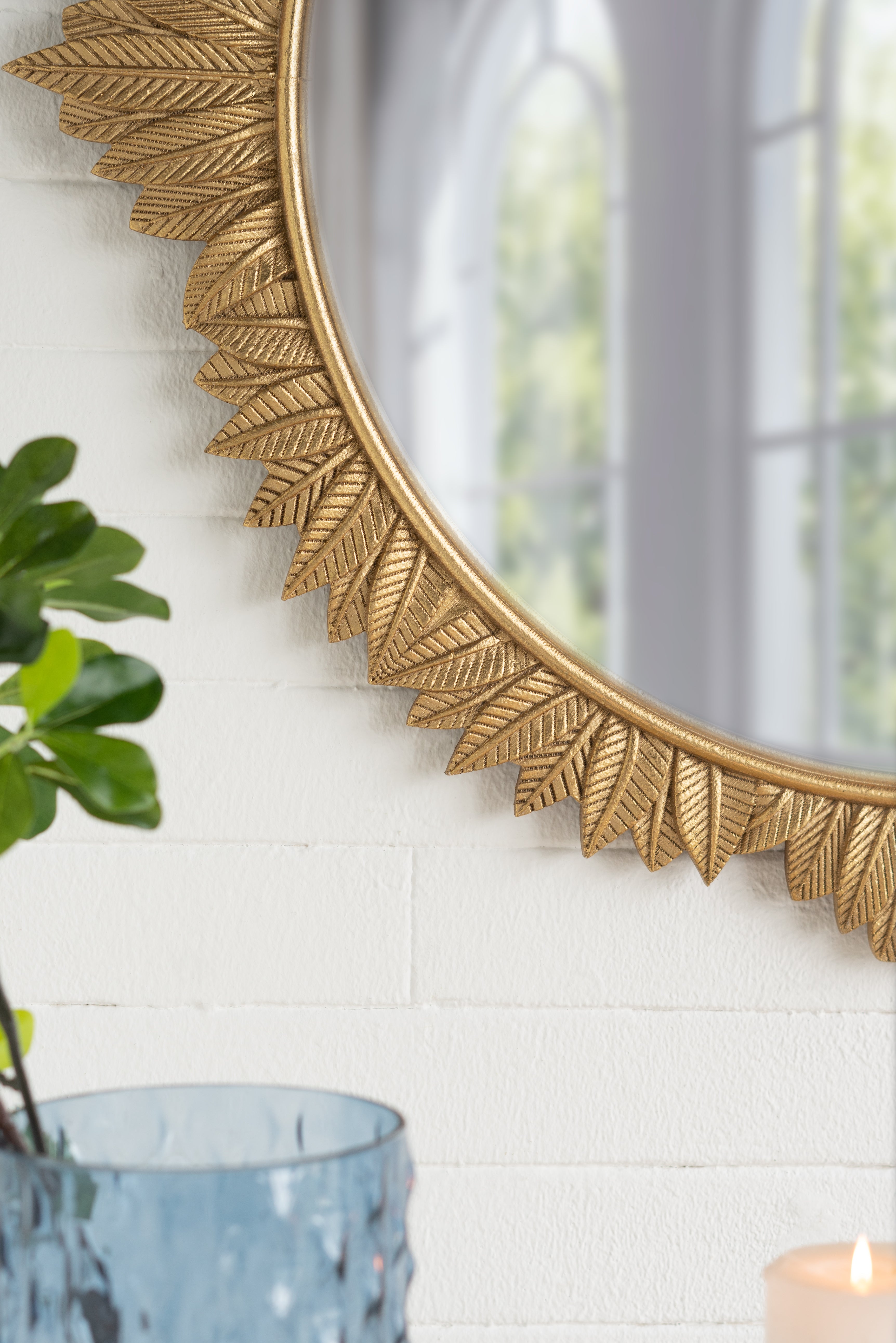 Round Wall Mirror with Ornate Gold Frame