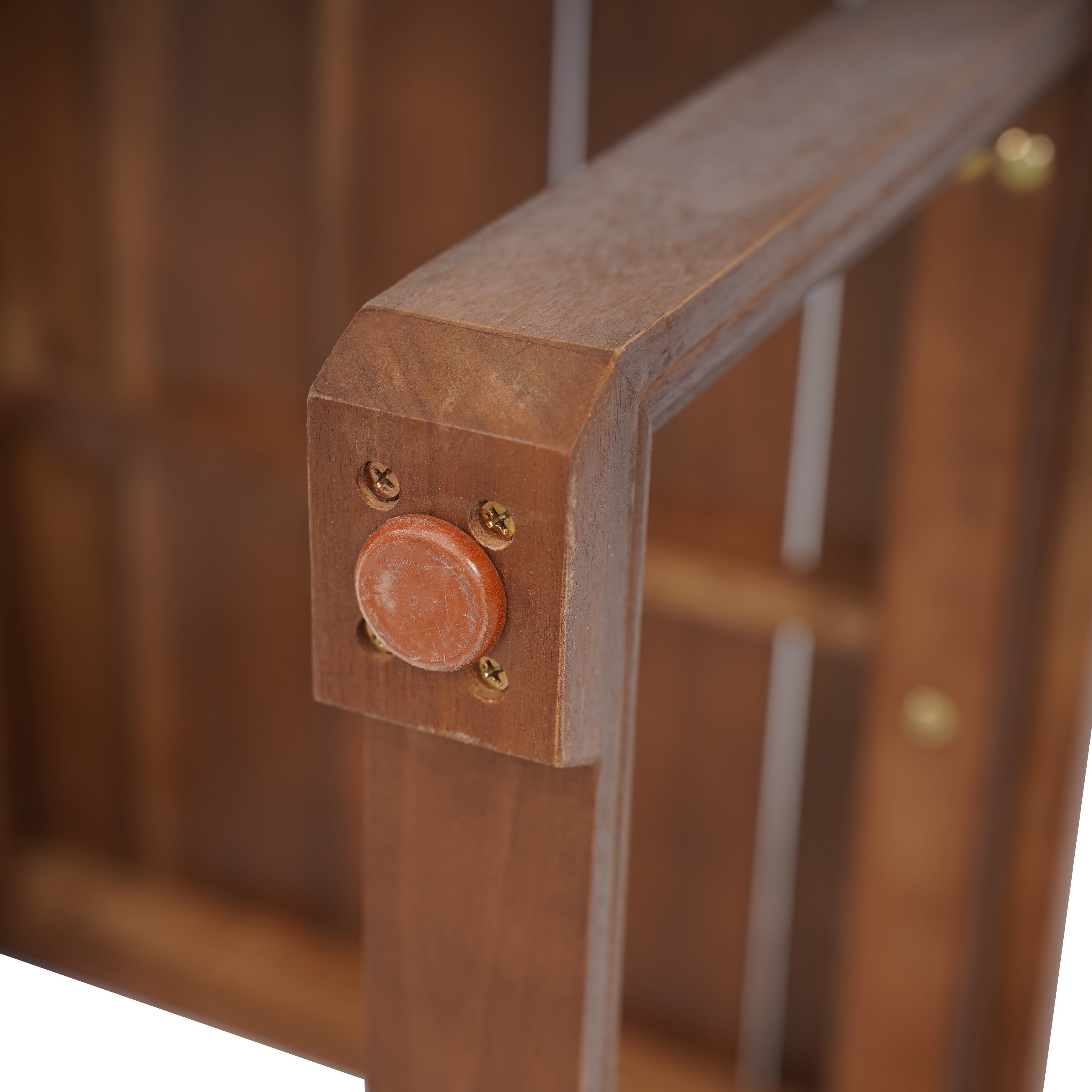 WESTCHESTER SIDE TABLE
