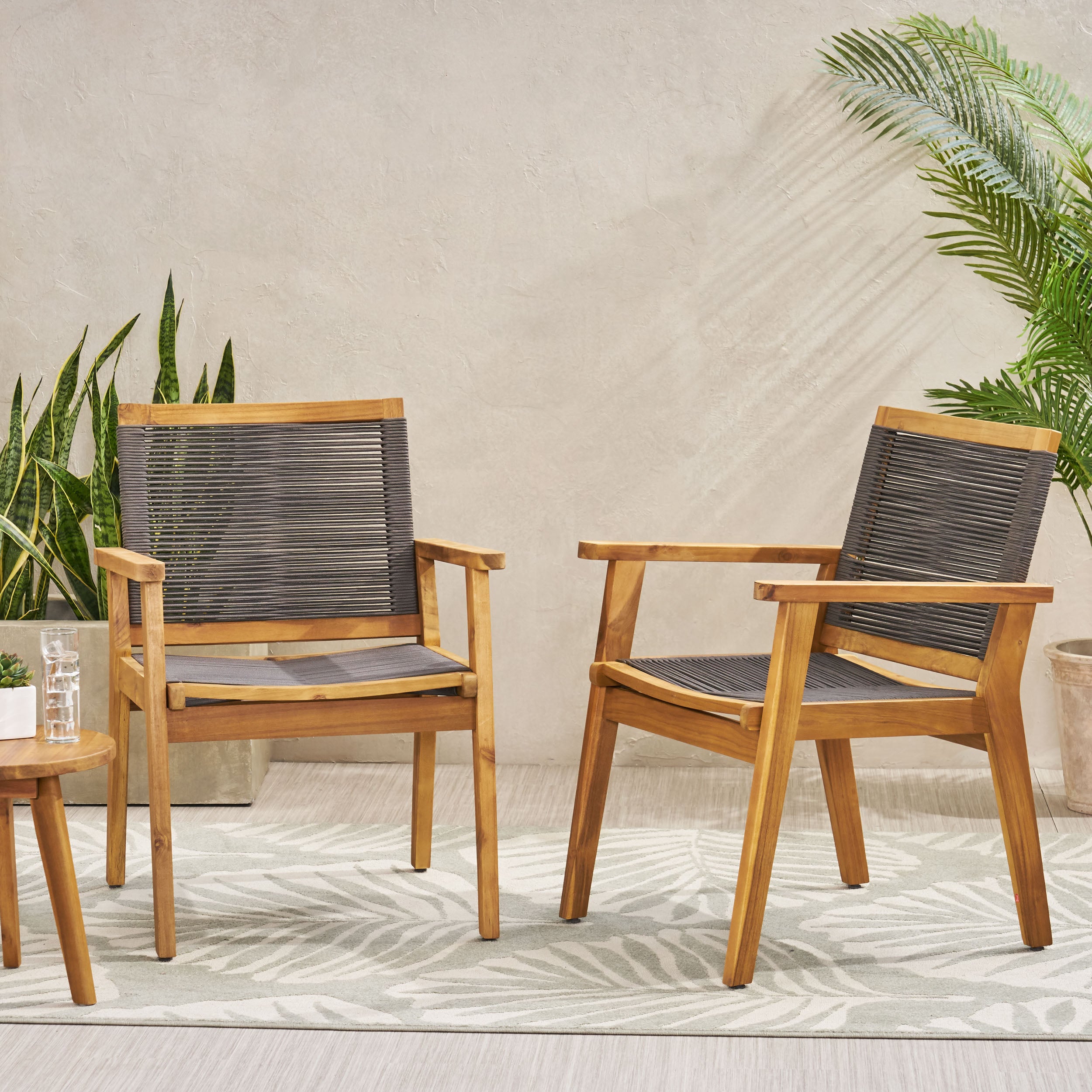 Outdoor Dining Chair with Rope Weave Design and Wooden Frame, Set of 2