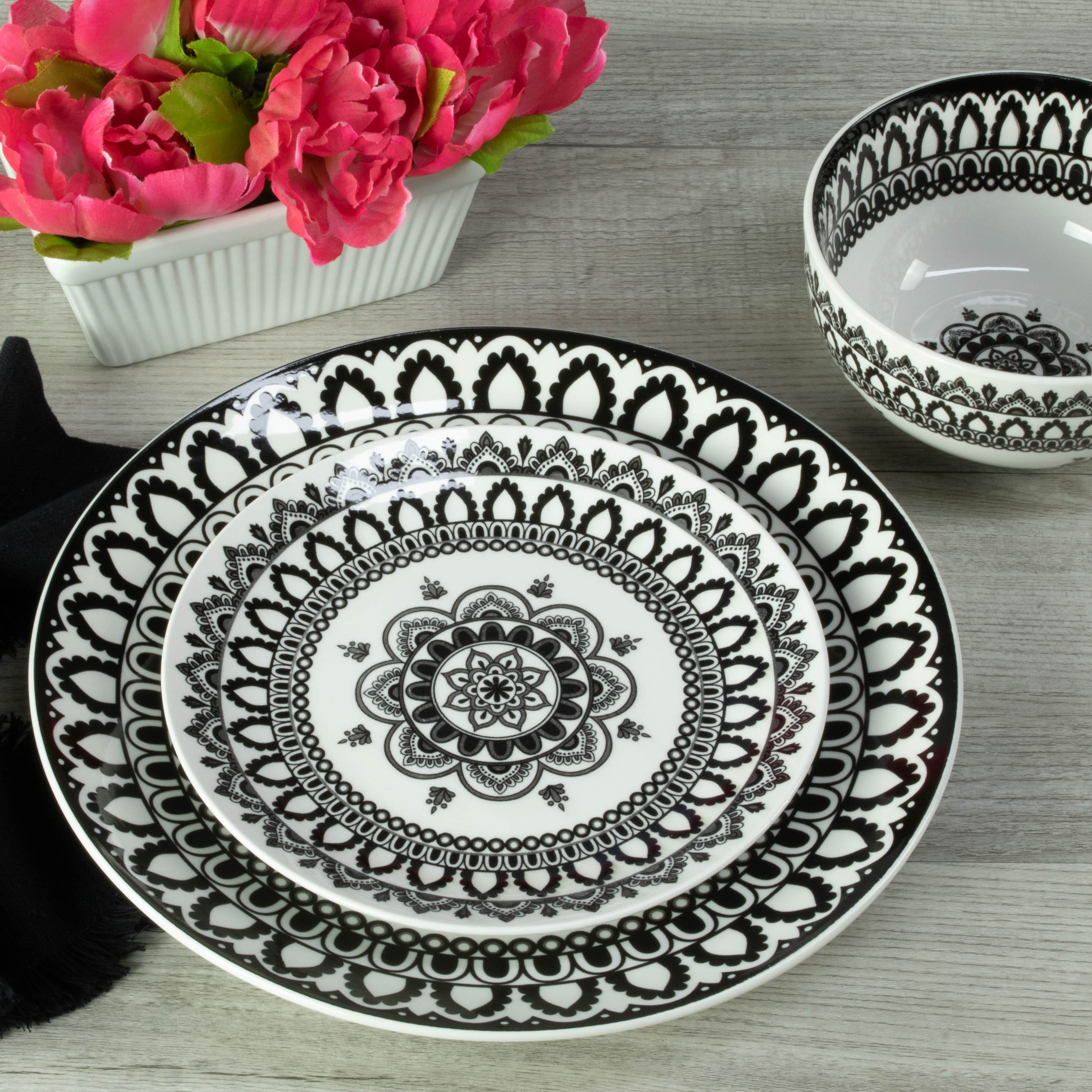 Arabesque 12 Piece Dinnerware Set