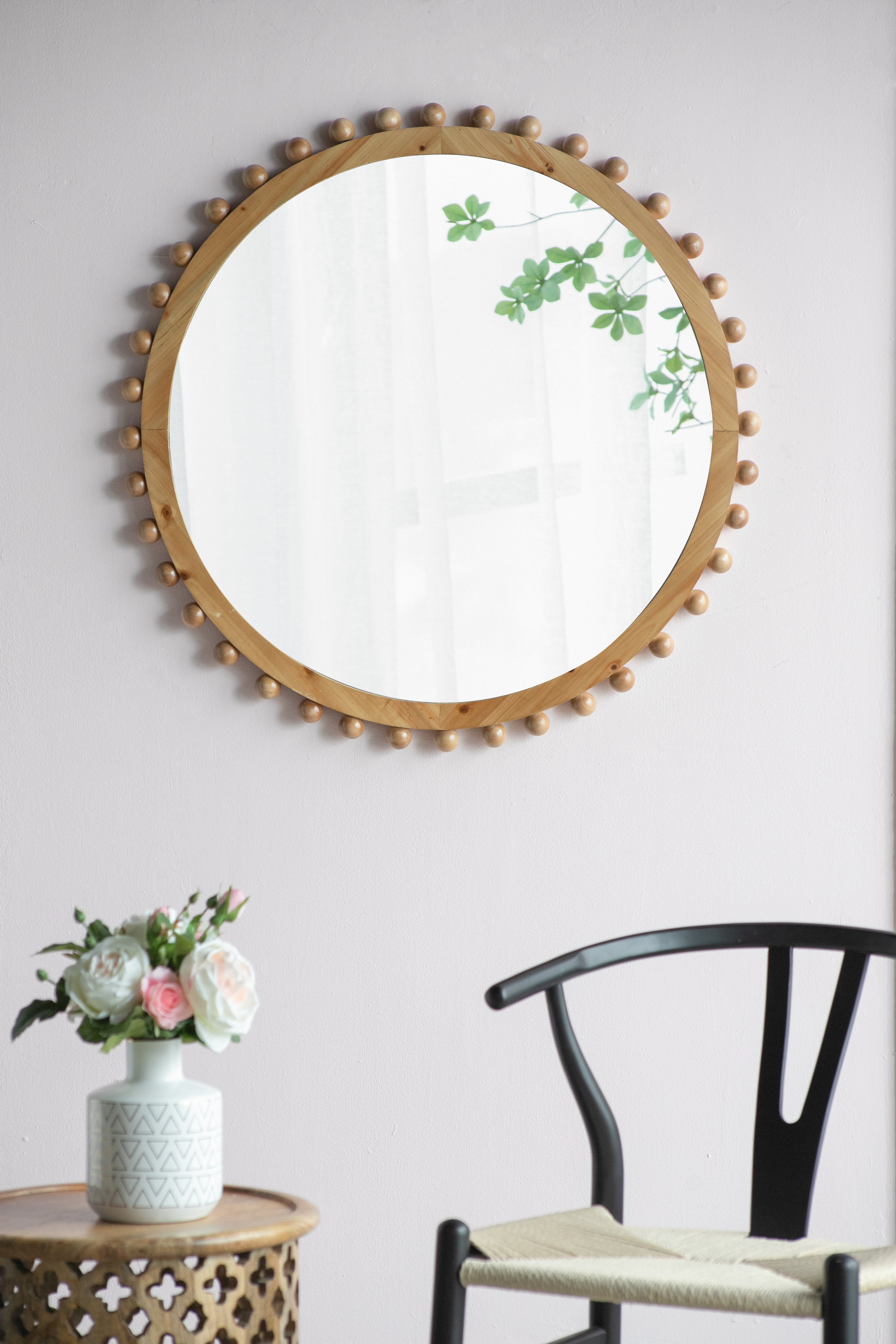 Round Wall Mirror with Beaded Wooden Frame