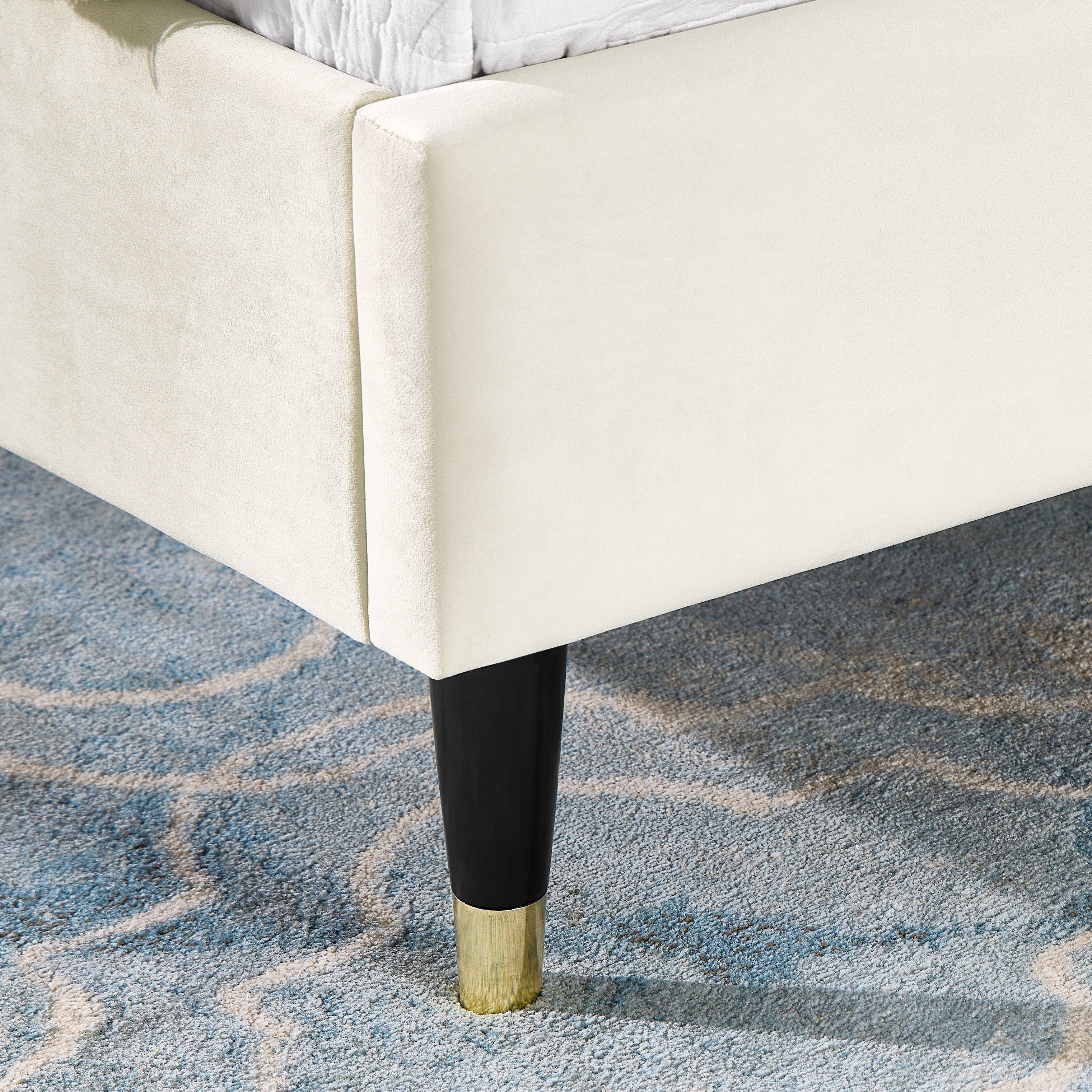 Rozita Velvet Wingback Platform Bed