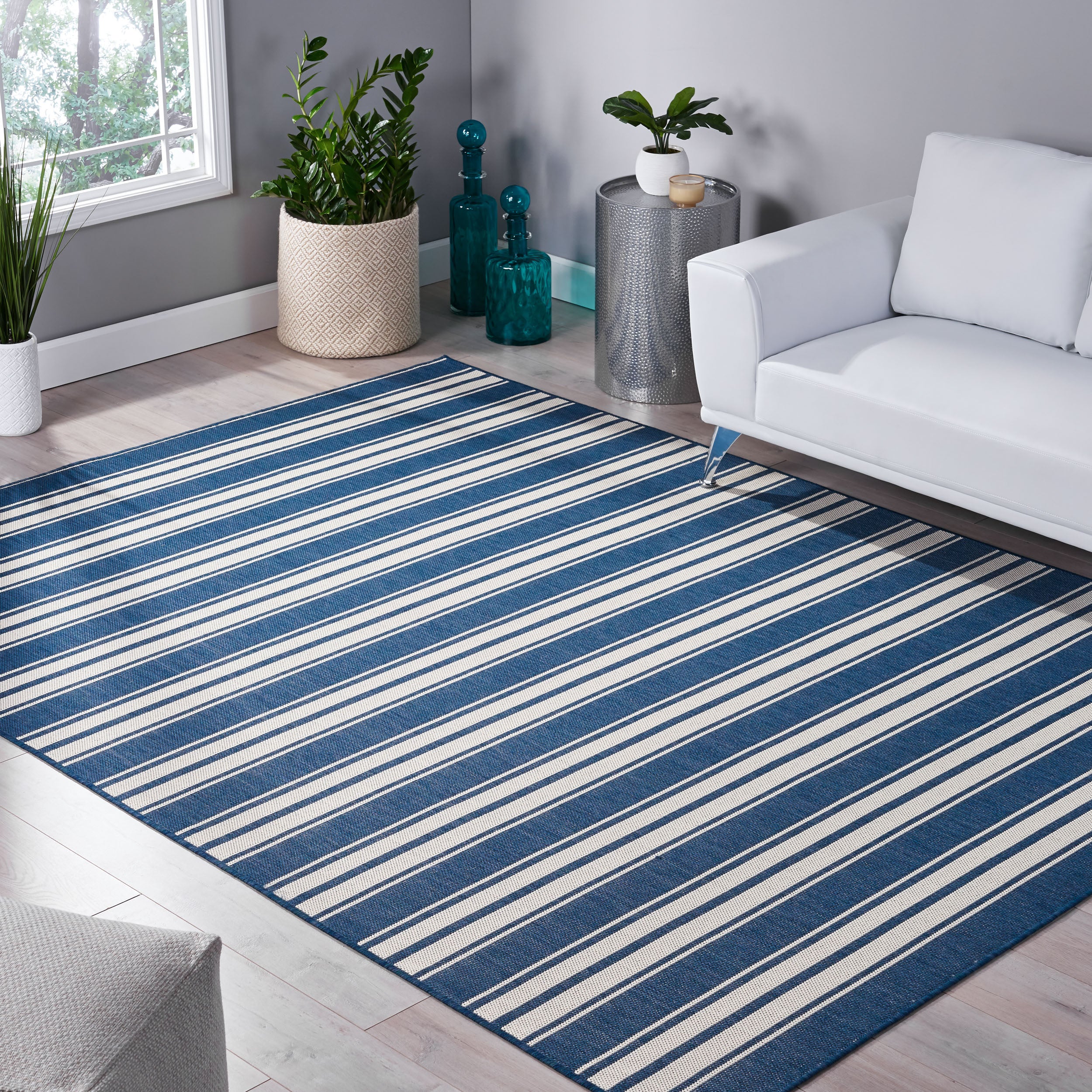 94" x 120" Polypropylene Outdoor Area Rug