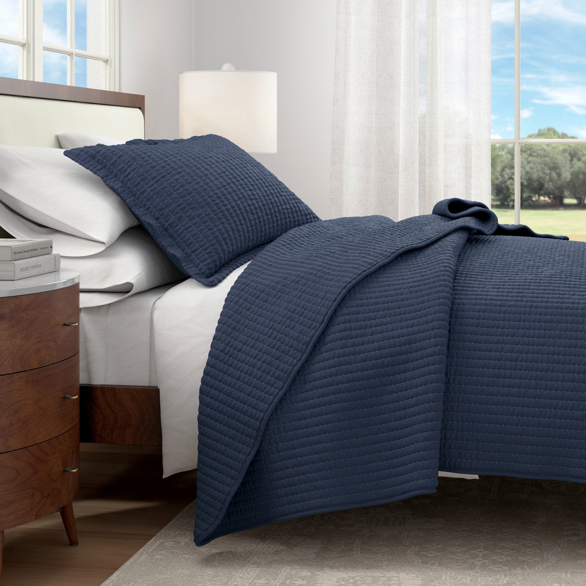 Stitched Quilt Set with Shams