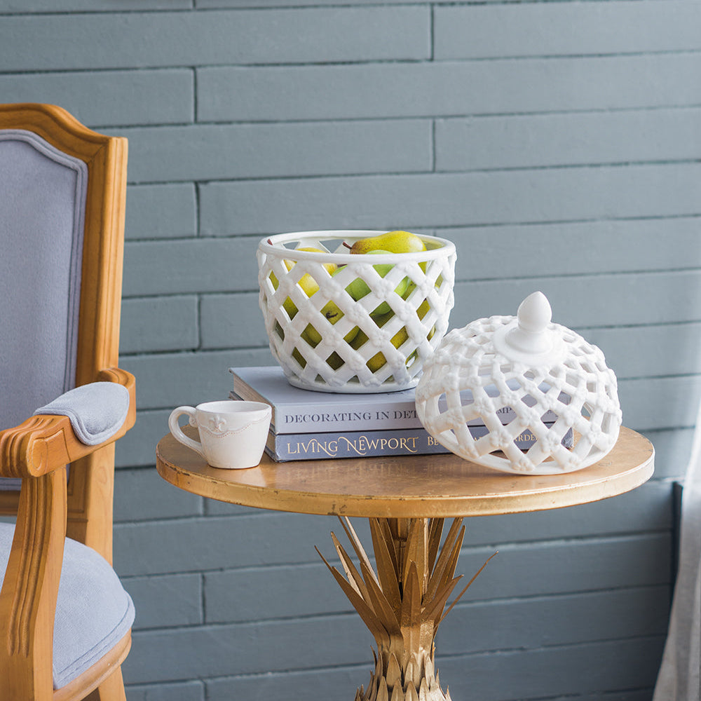 Brackets Ceramic Lidded Jar with Lattice Design and Tiny Flower Pattern