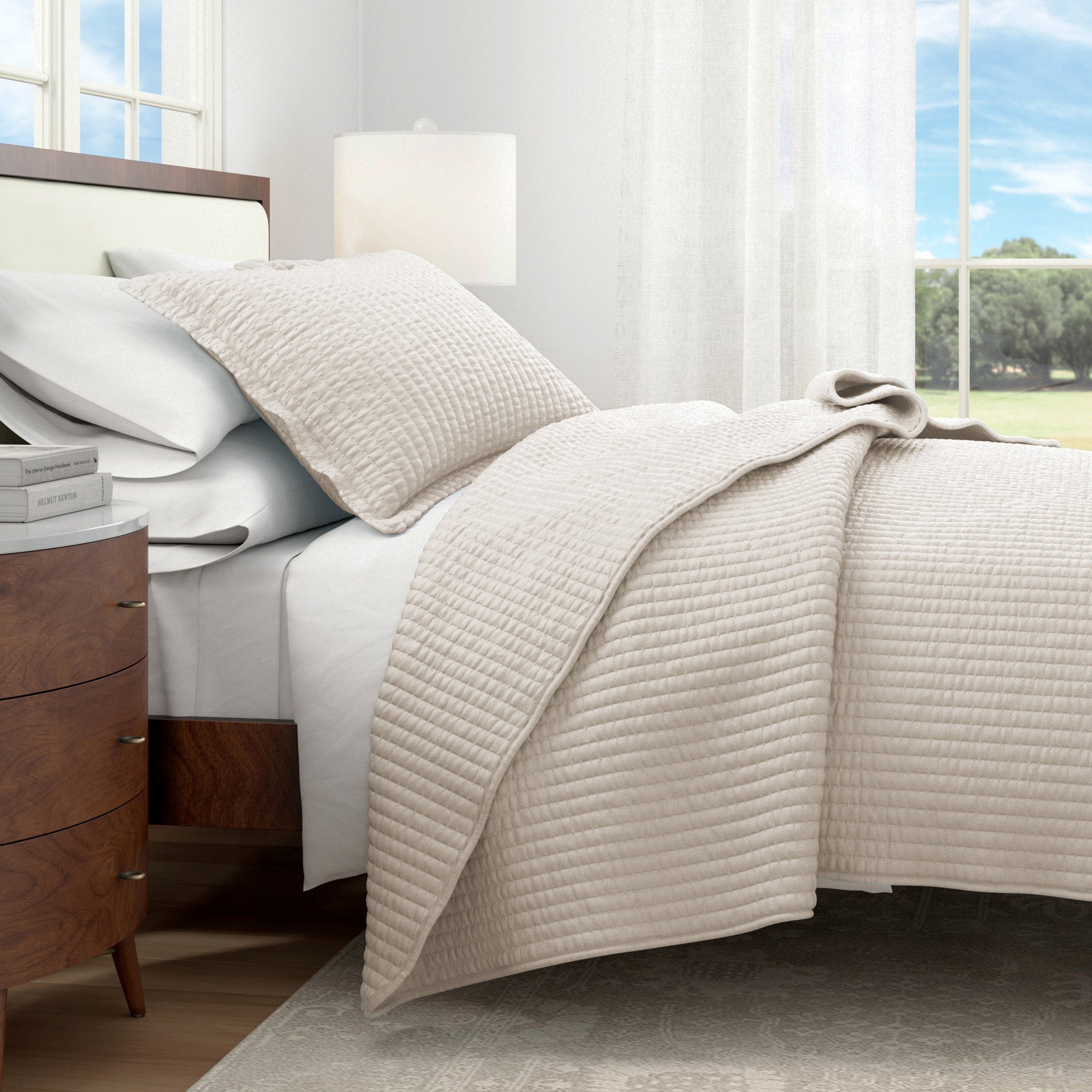 Stitched Quilt Set with Shams