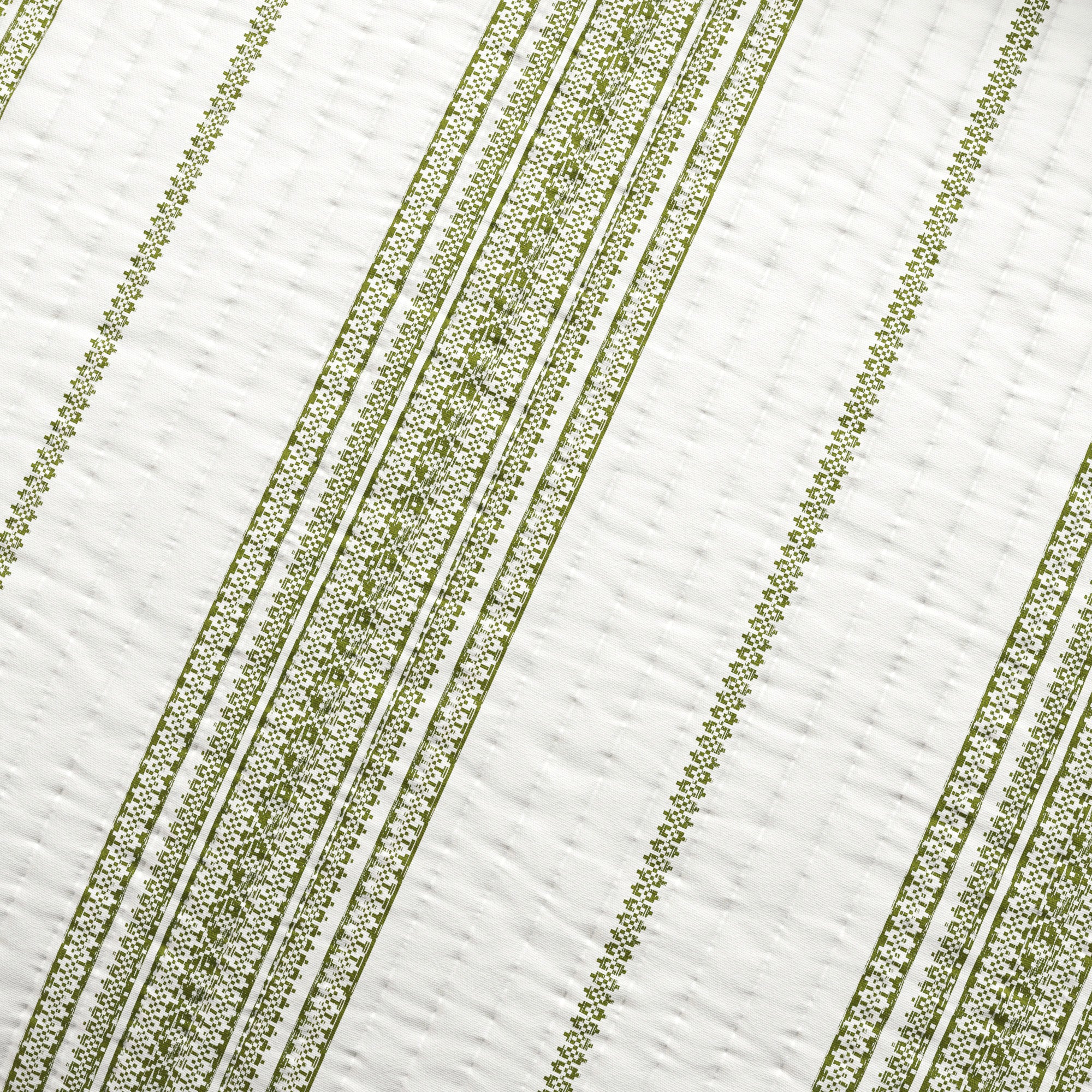 Striped Farmhouse Reversible Quilt Set with Shams