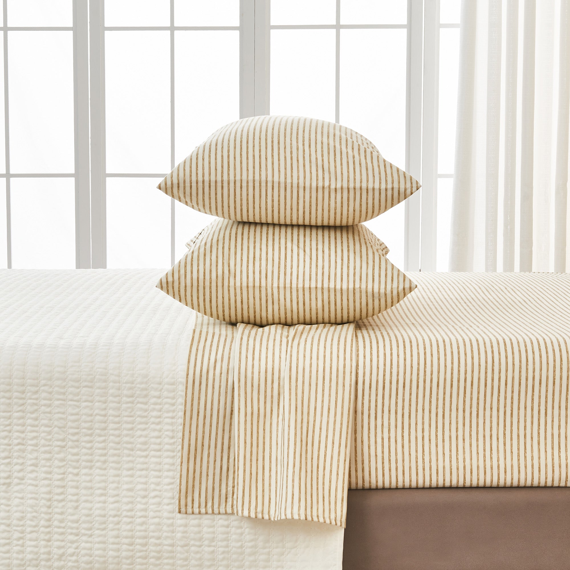 Stripe Printed Microfiber Sheet Set