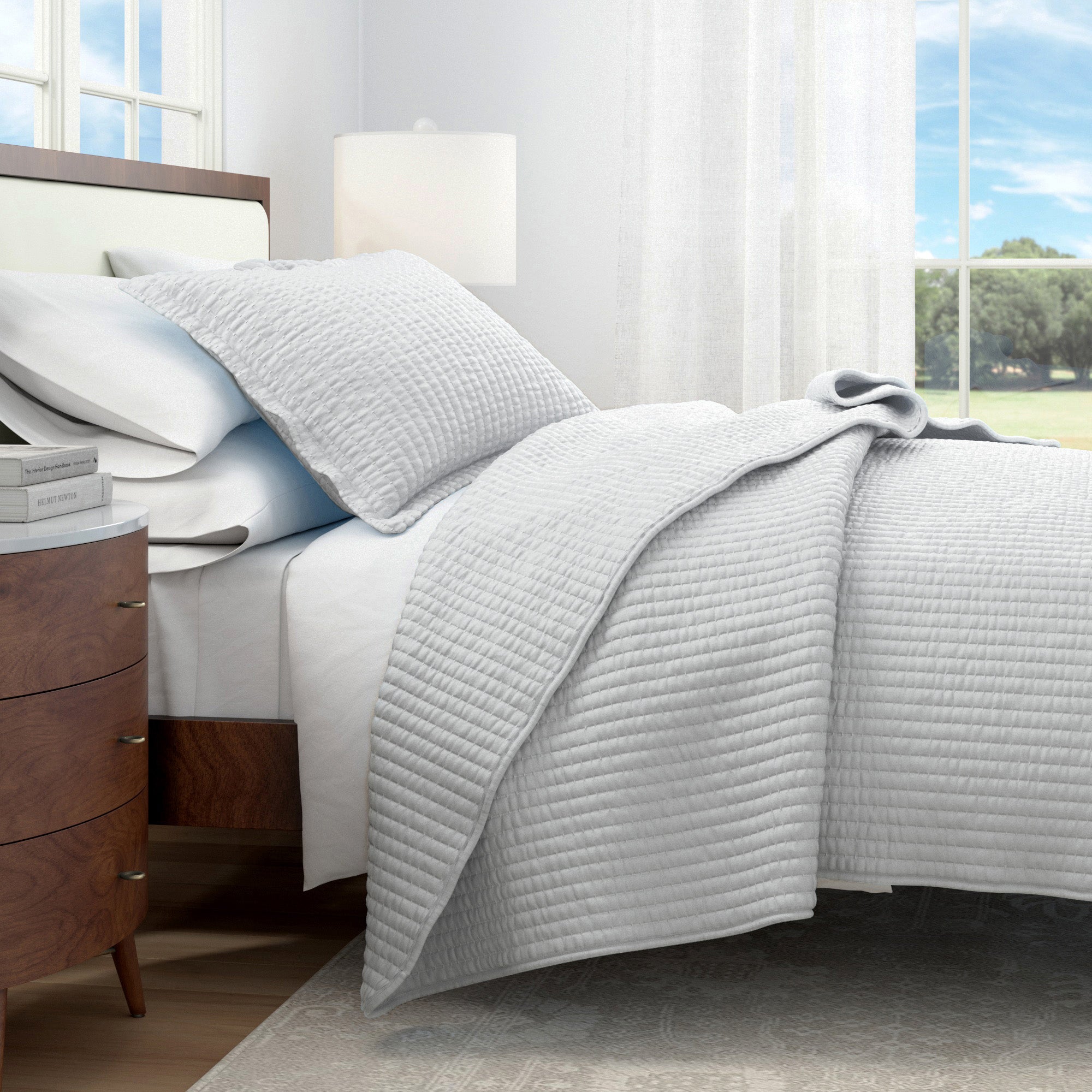 Stitched Quilt Set with Shams