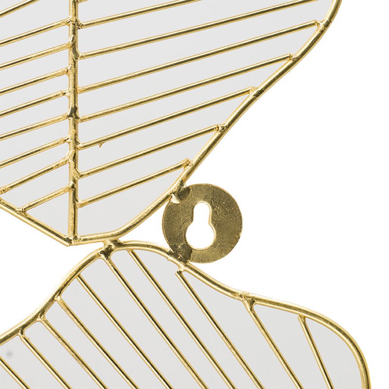 Maple Leaf Wall Art with Metal Detail - Wall Decor