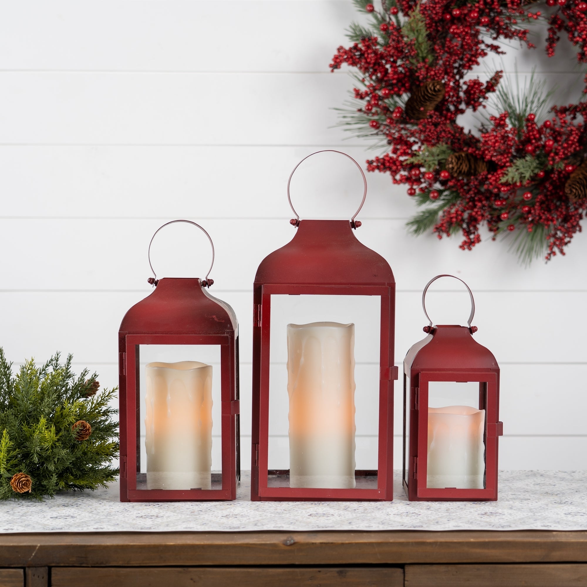 Modern Red Metal Lantern, Set of 2 - Lanterns