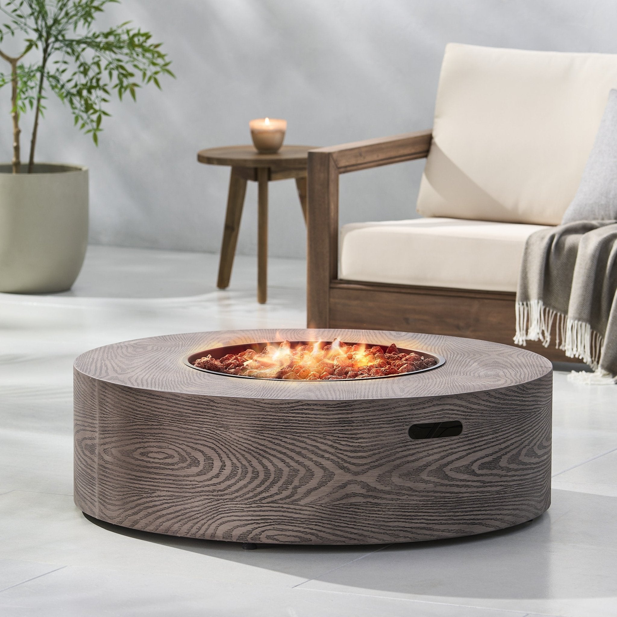 Outdoor Round Firepit with Iron Frame - Firepits