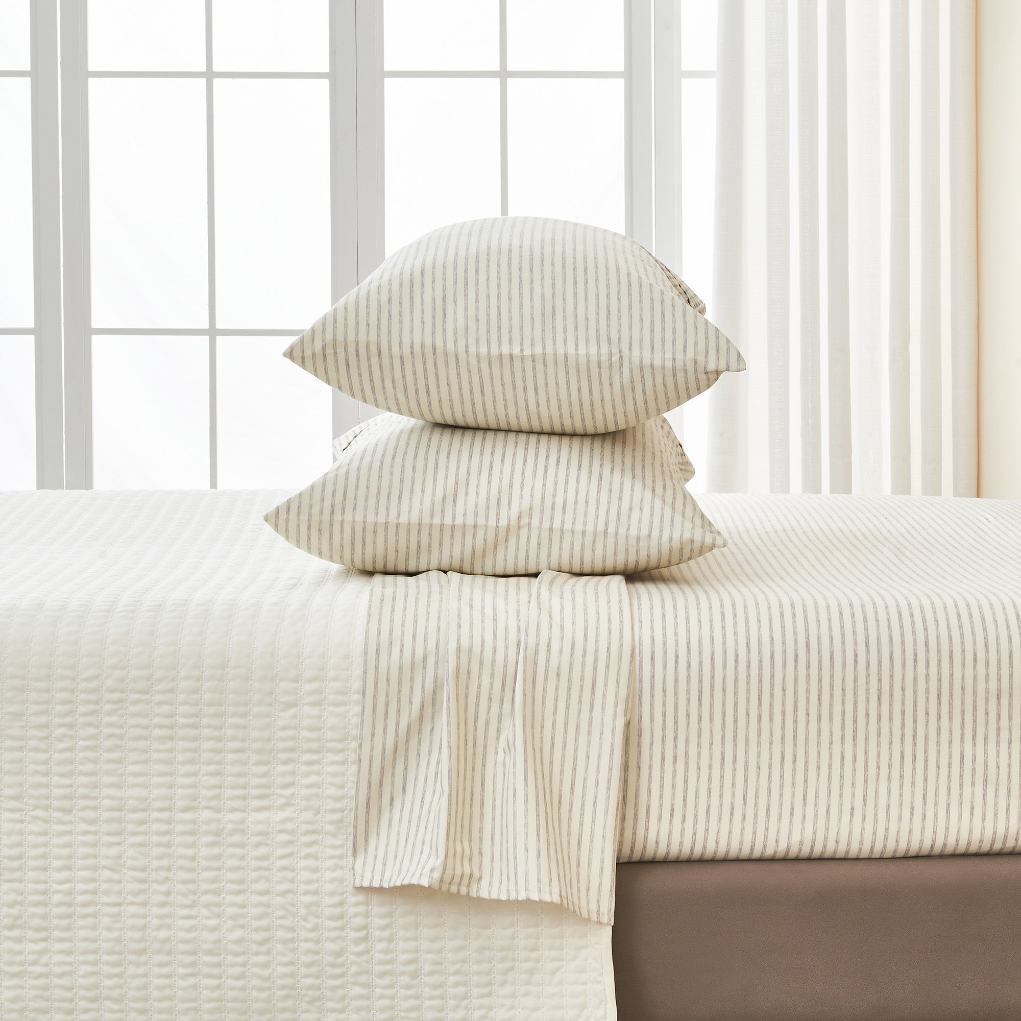 Stripe Printed Microfiber Sheet Set