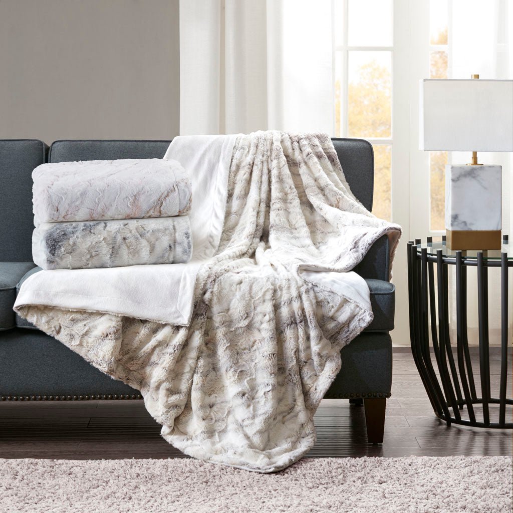 Quirk Throw with Faux Mink Reverse - Bedroom