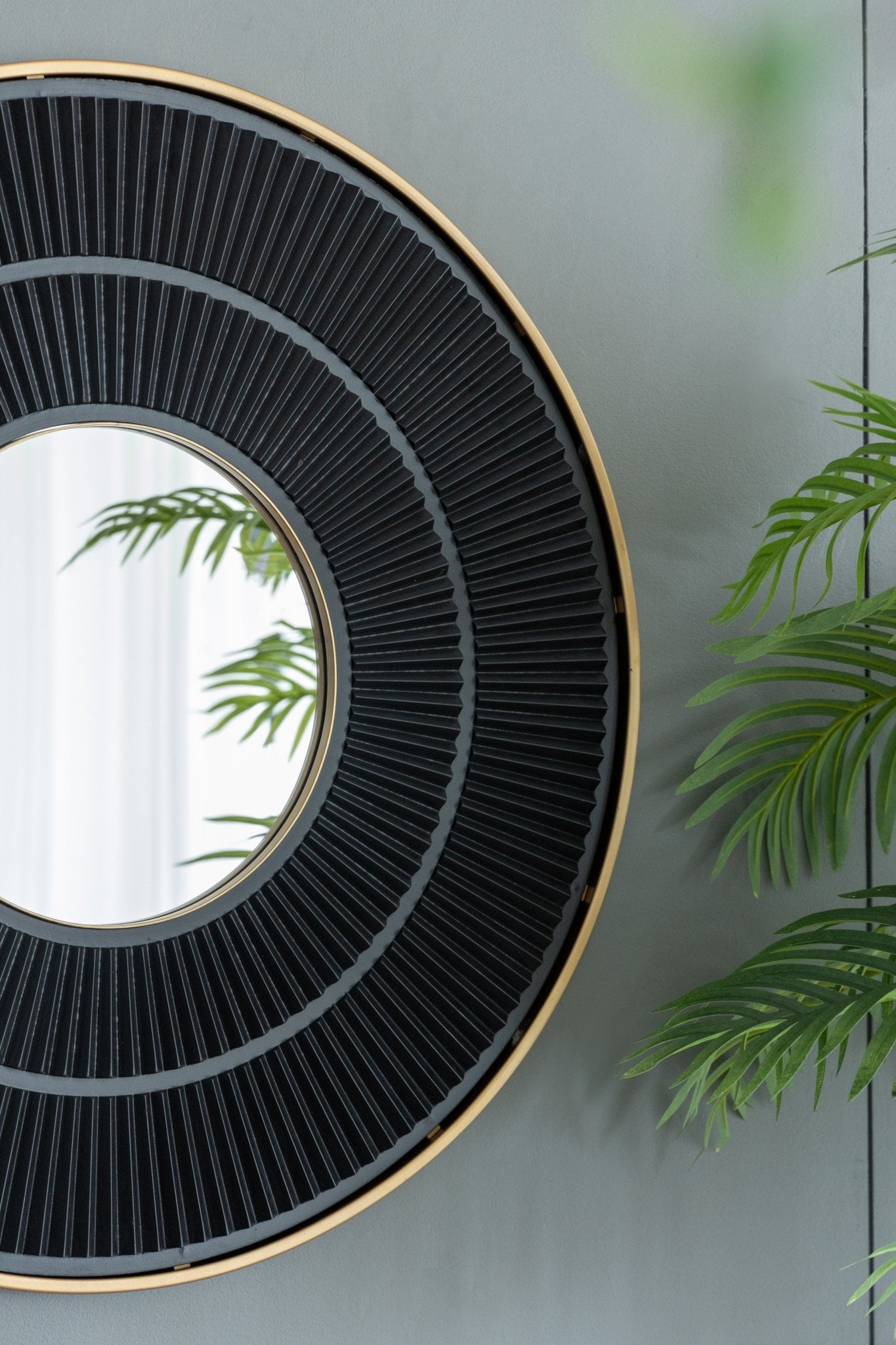 Round Wall Mirror with Carved Pleated Pattern - Mirrors