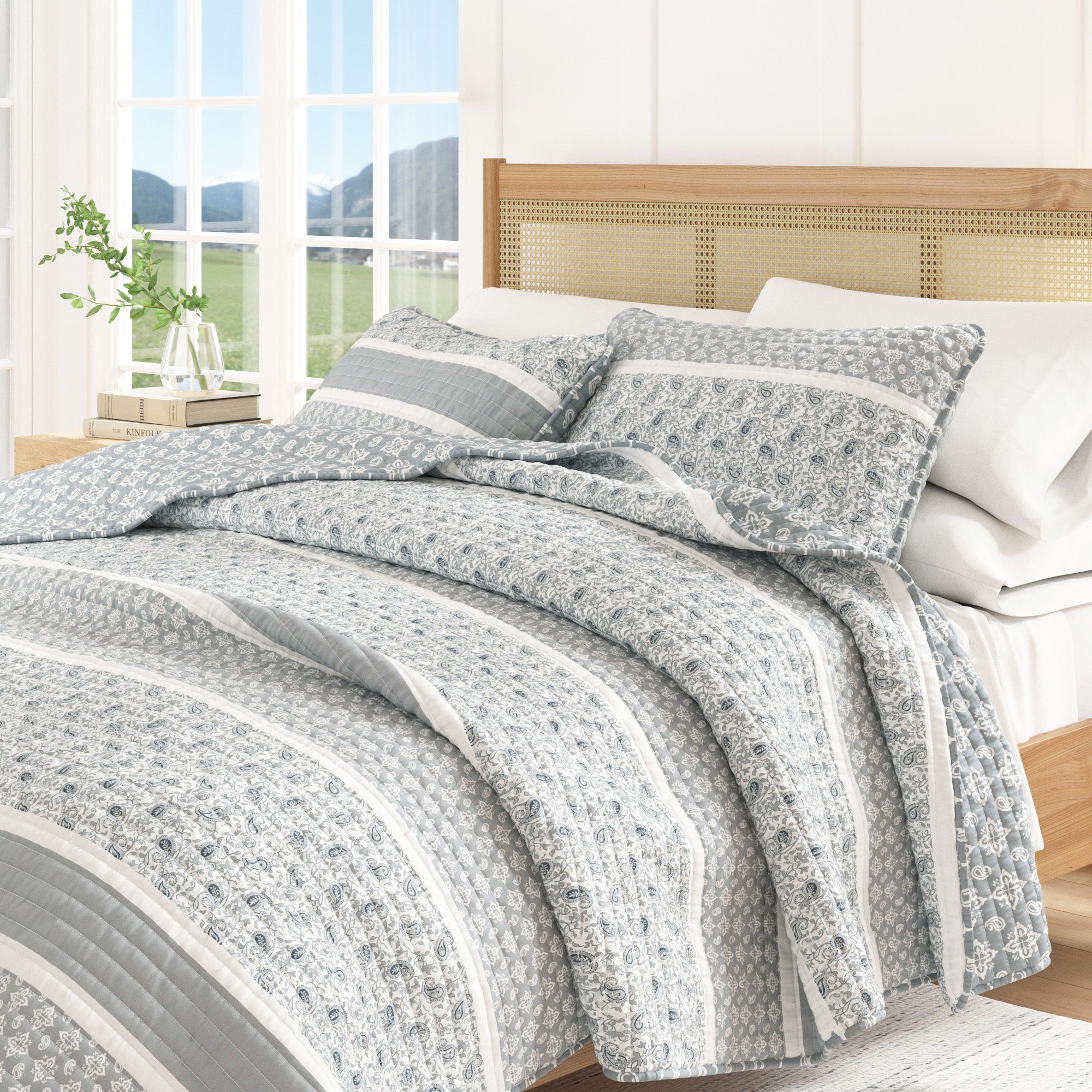 Paisley Patchwork Stripe Reversible Quilt Set with Shams