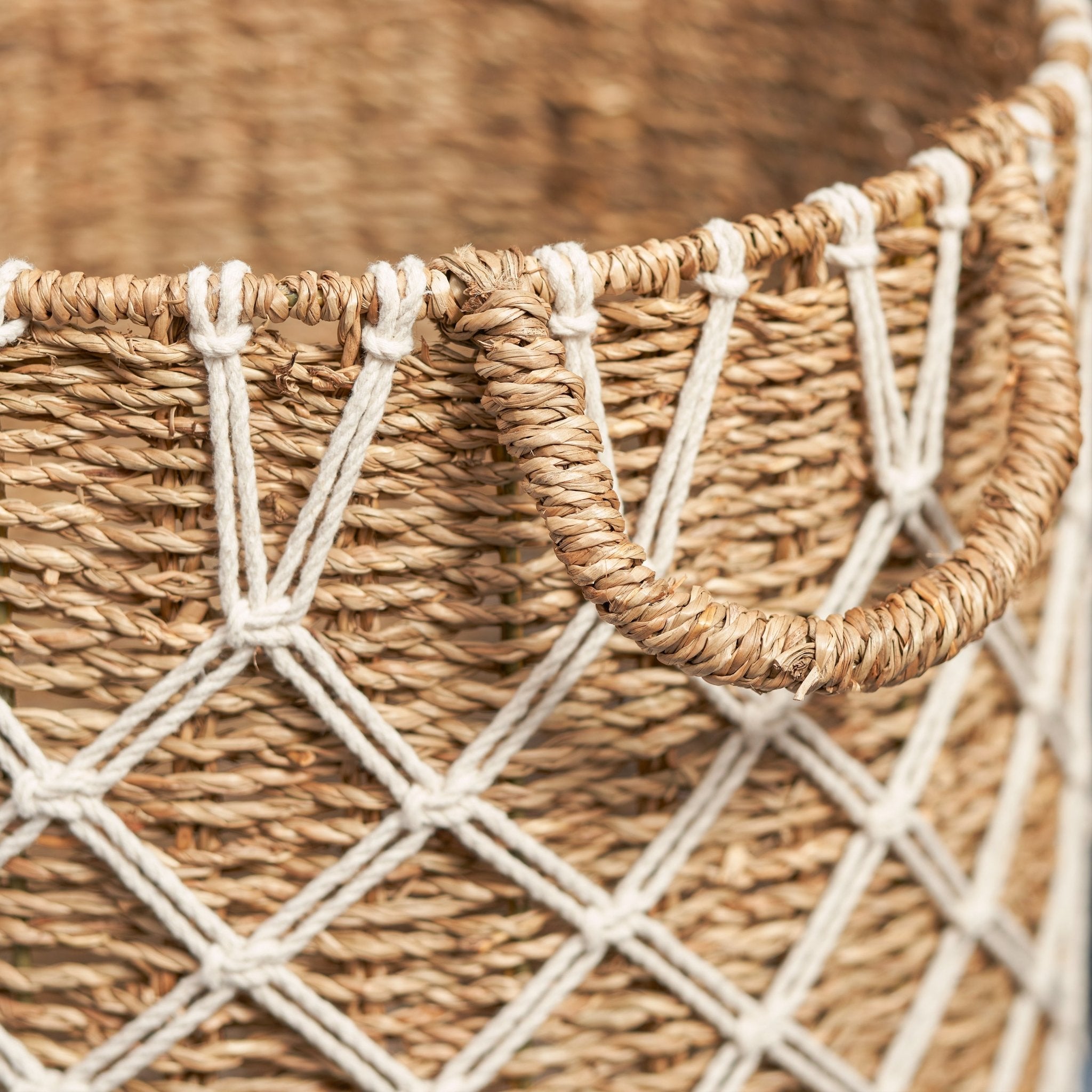 Storage Basket with Plaid Rope Weave Pattern - Baskets