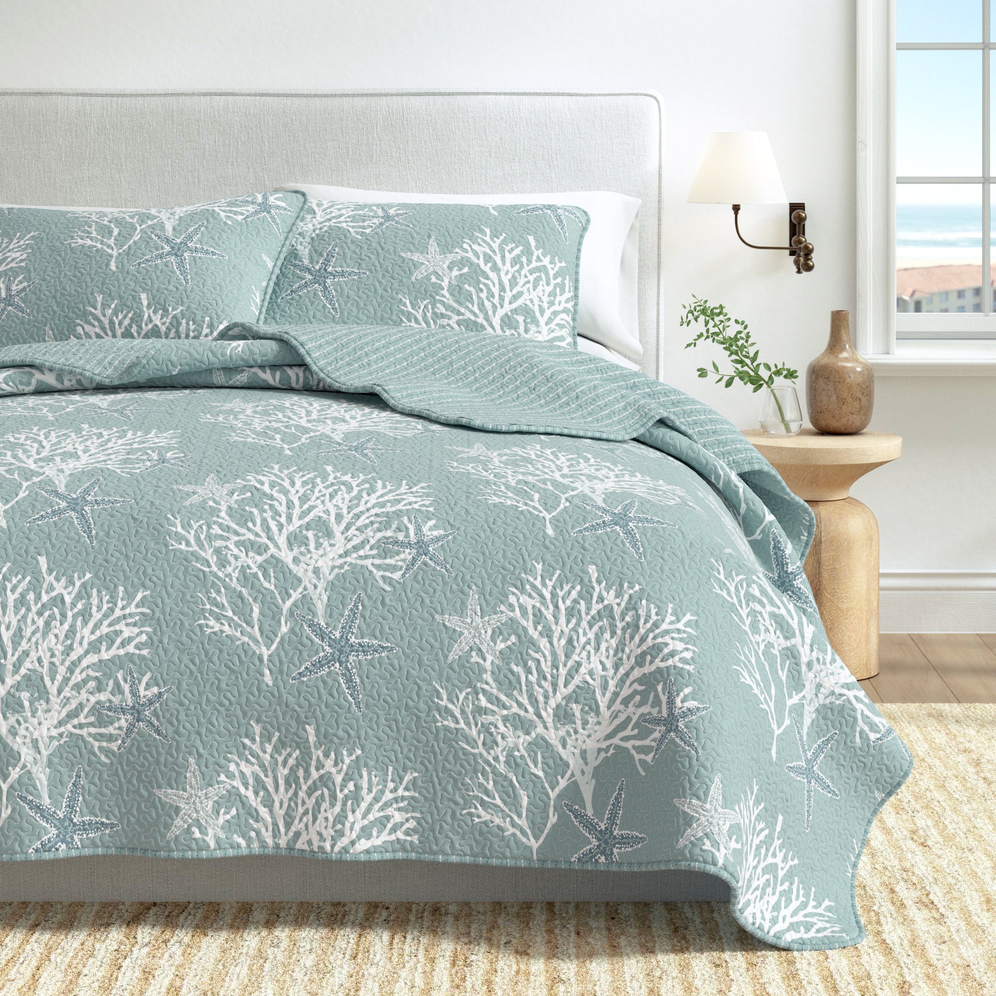 Coastal Quilt Set with Shams