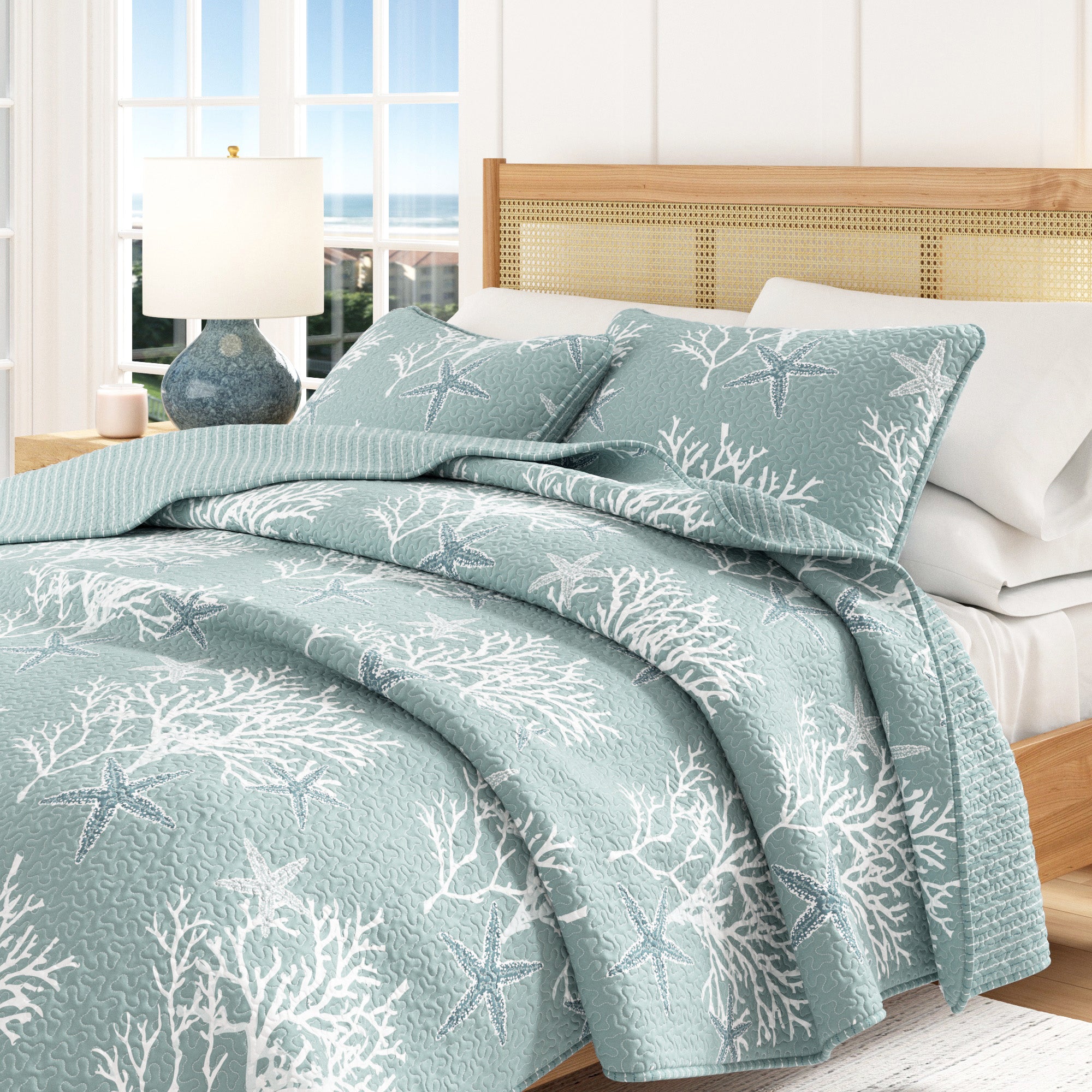 Coastal Quilt Set with Shams
