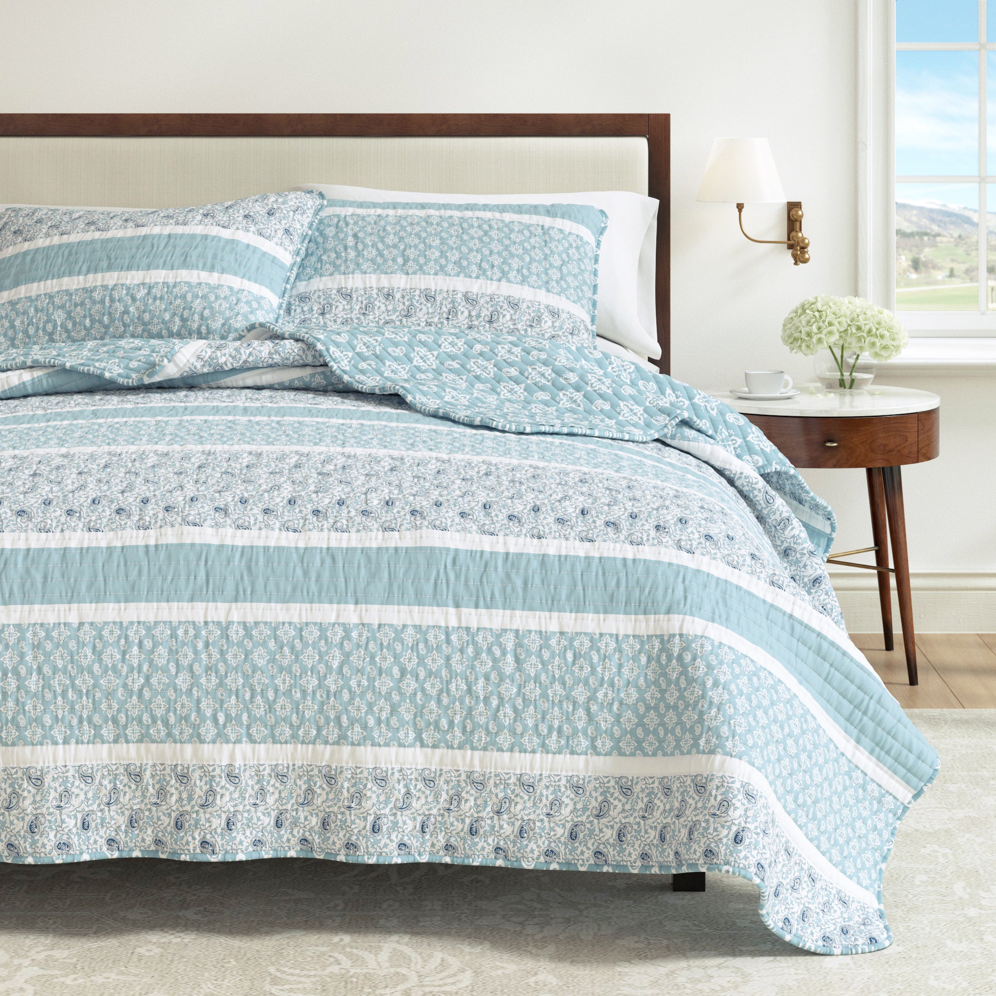 Paisley Patchwork Stripe Reversible Quilt Set with Shams