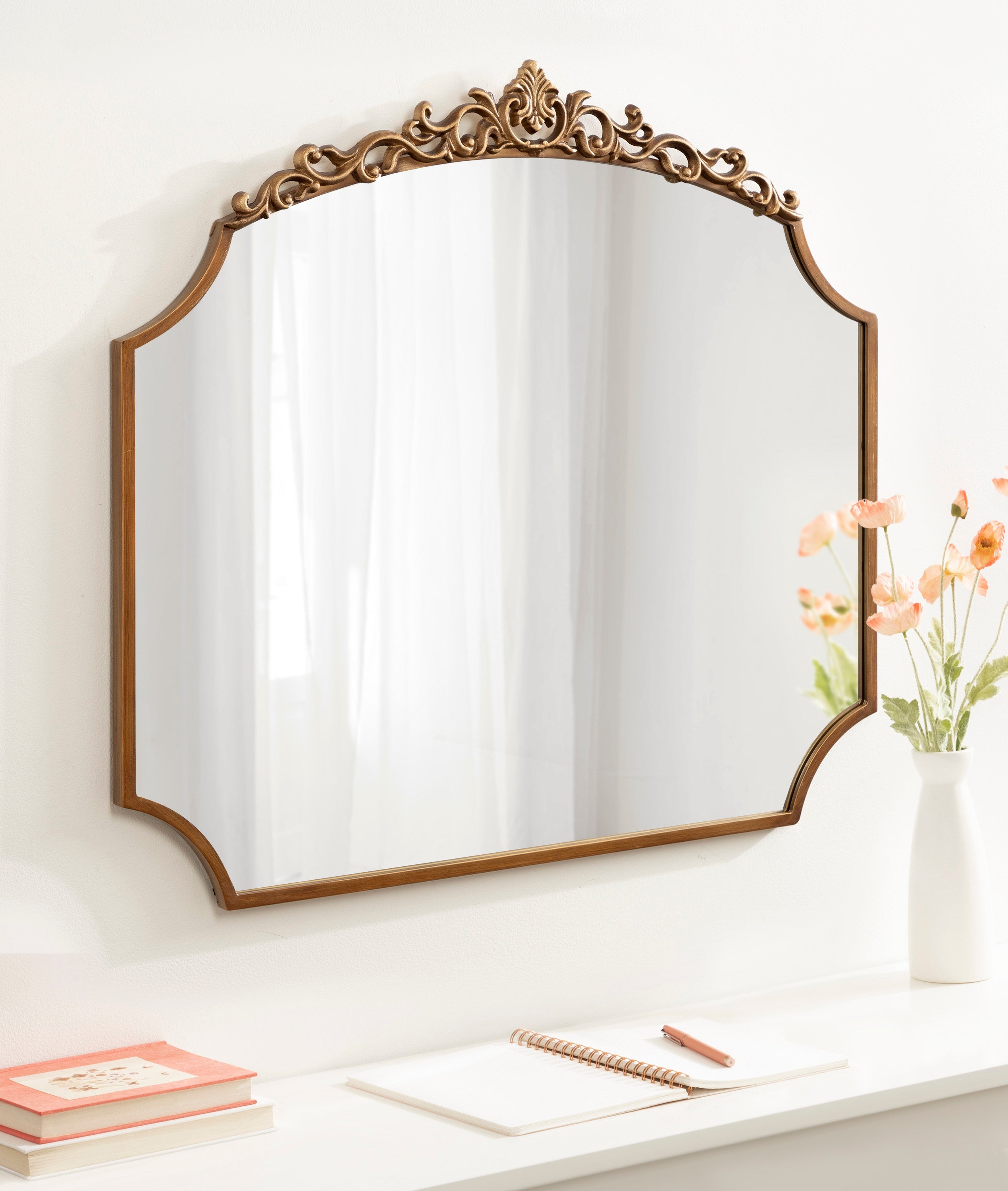 Arendahl Traditional Scallop Mirror