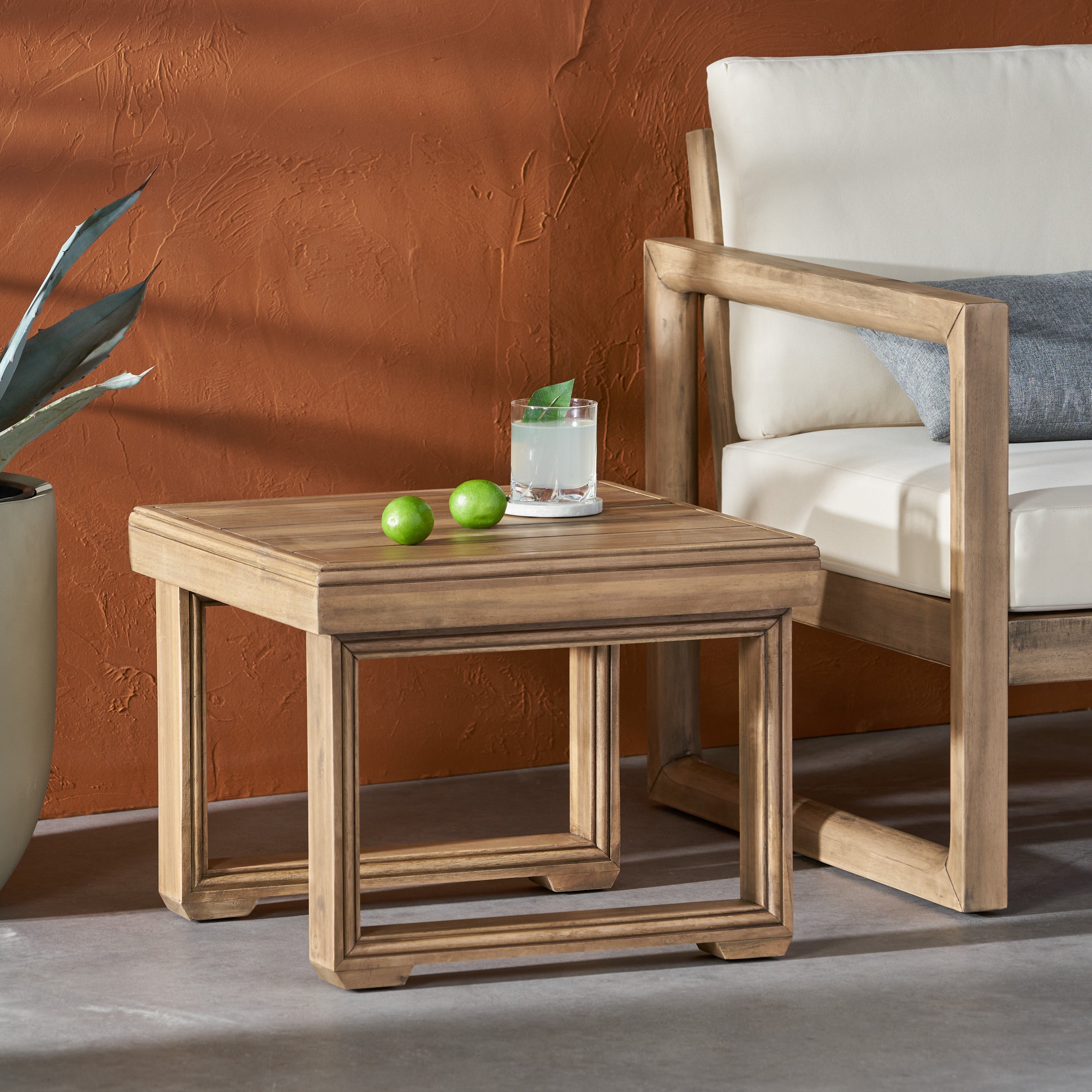 WESTCHESTER SIDE TABLE