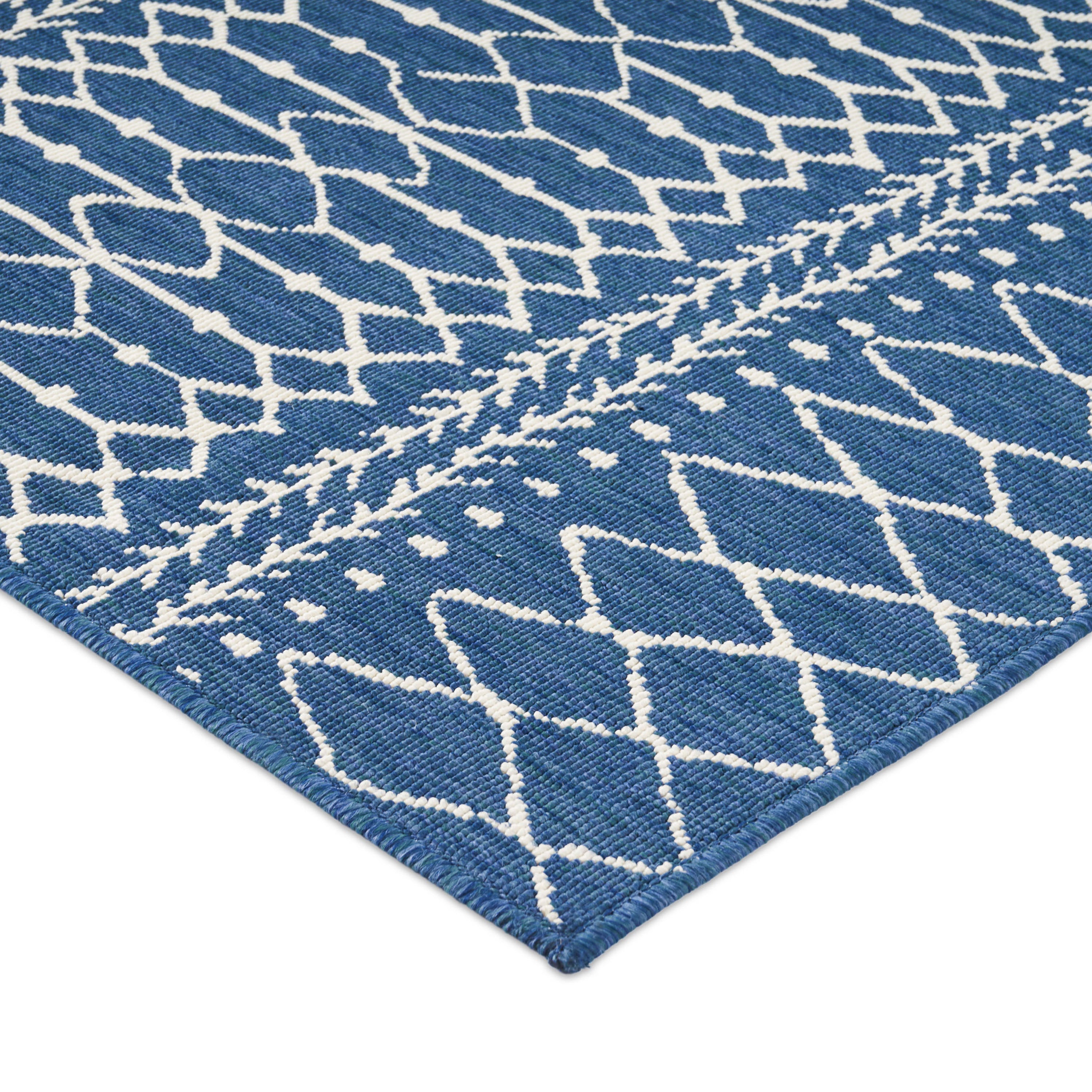 Calamity Blue Boho 63" x 84" Polypropylene Outdoor Area Rug