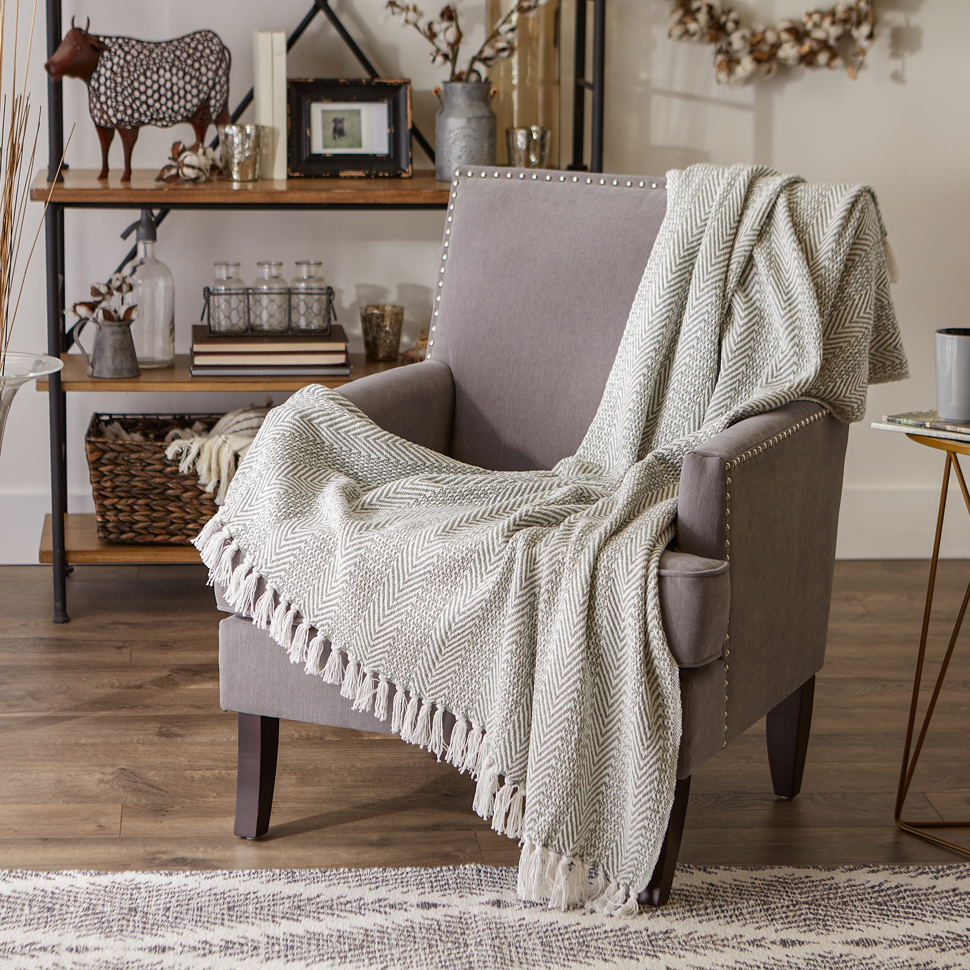 Artichoke-Herringbone-Stripe-Throw-Towels