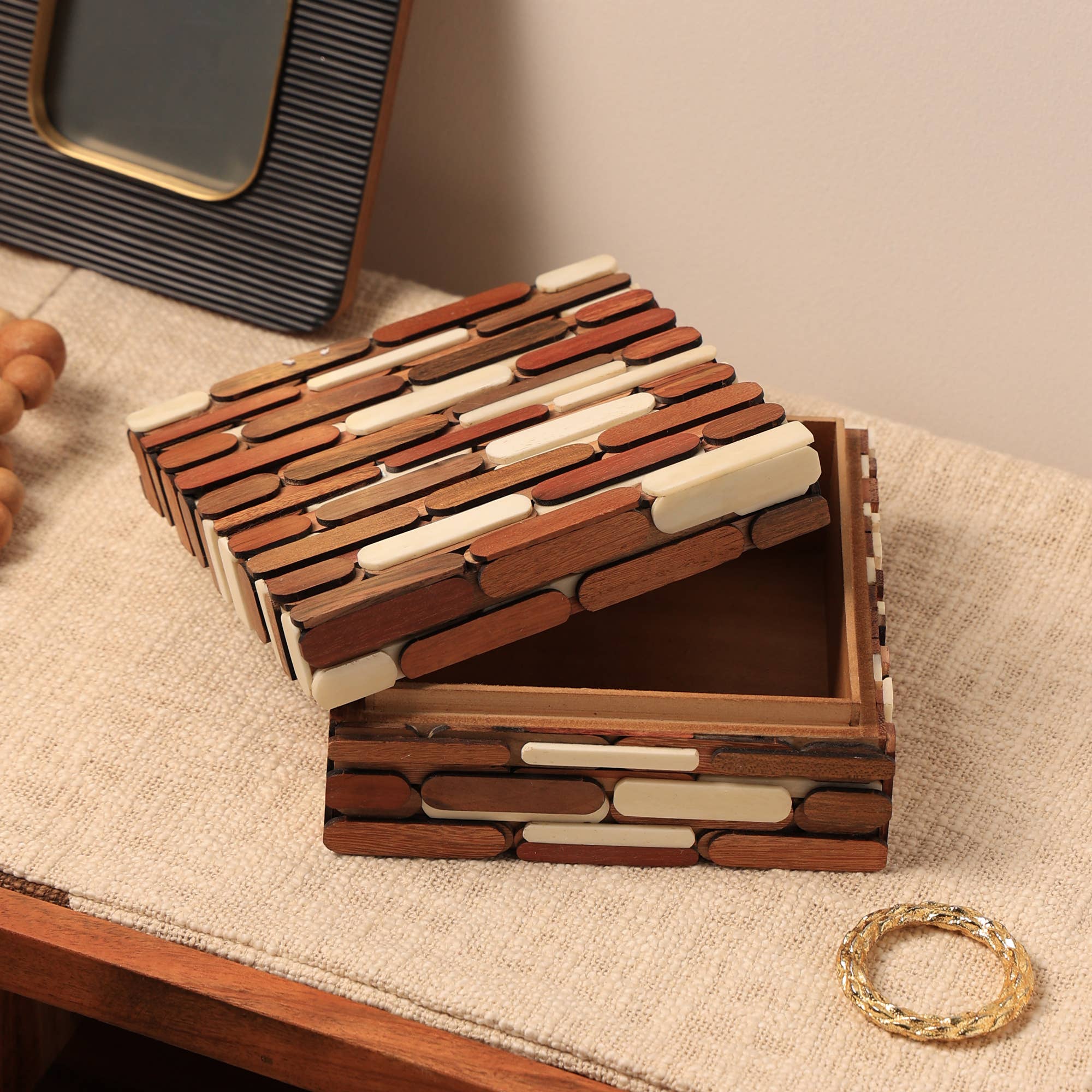 Reclaimed-Wood-&-Bone-Inlay-Box-Decor-&-Accessories