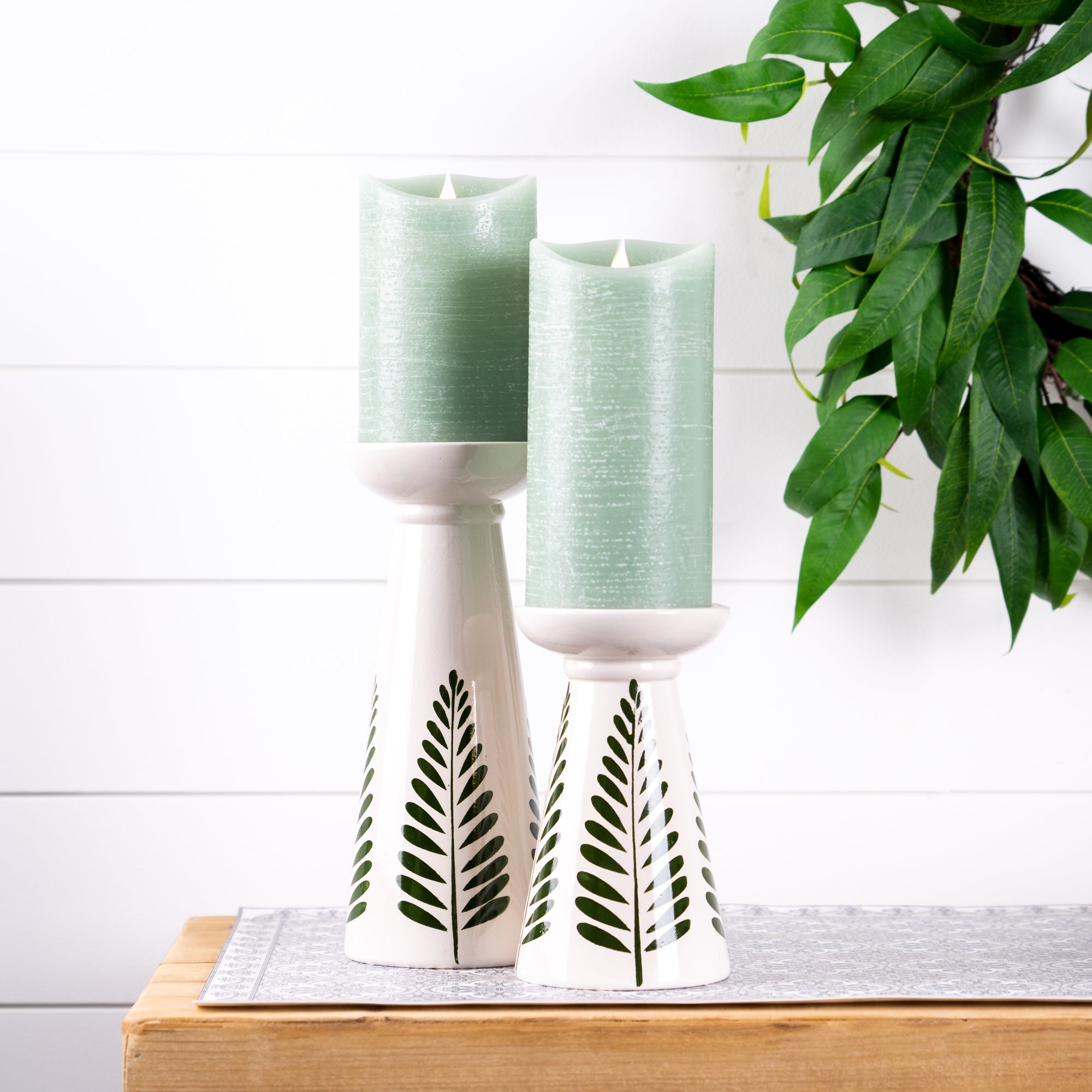 Ceramic-Candle-Holder,-Set-of-2-Candle-Holders